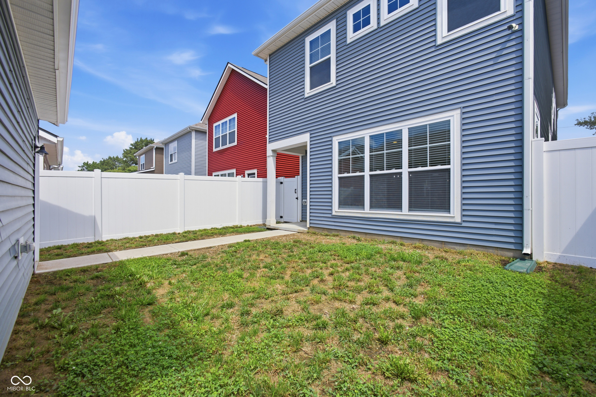 318 N Warman Avenue