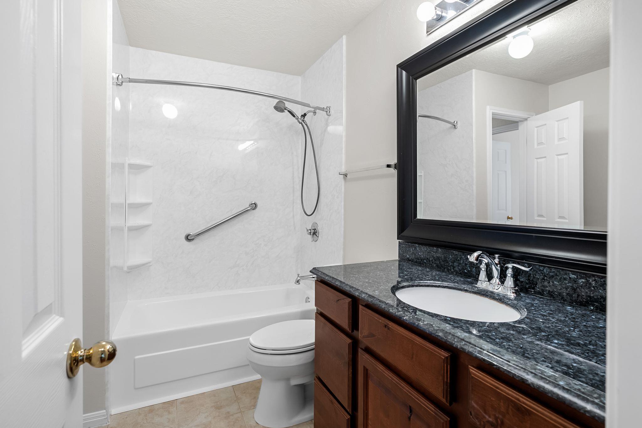 11560 Cedarcliffe DR