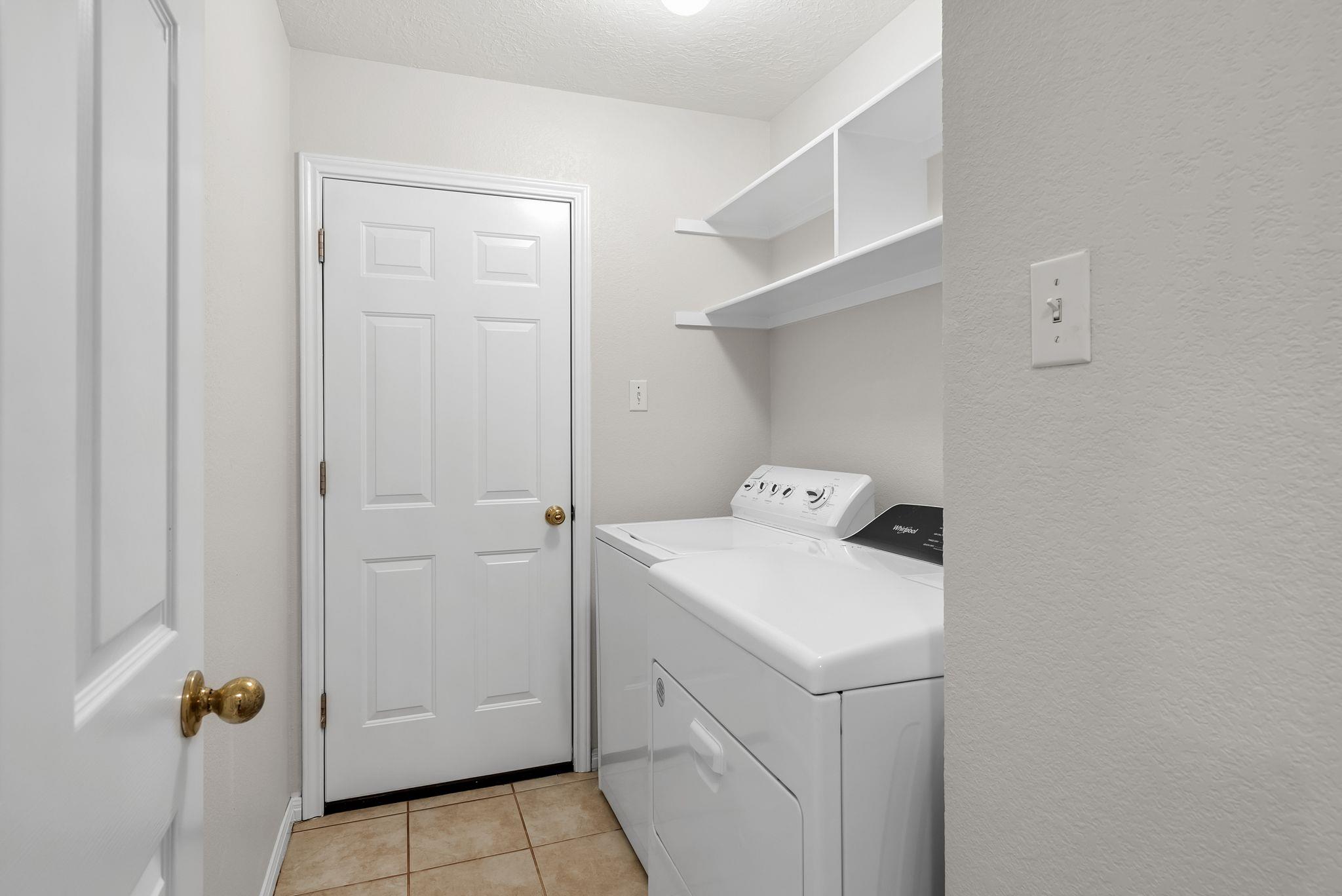 11560 Cedarcliffe DR