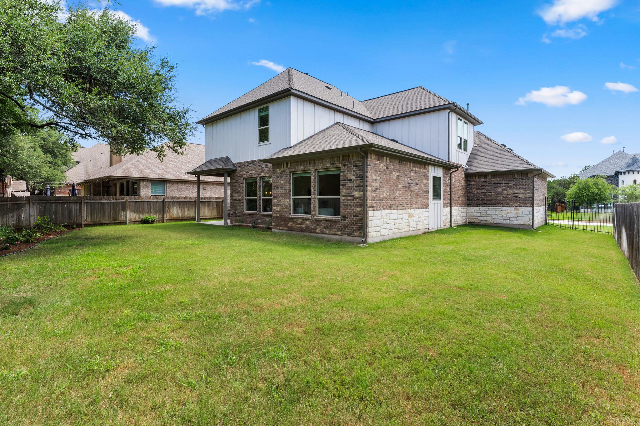 226 Orange Mimosa LN