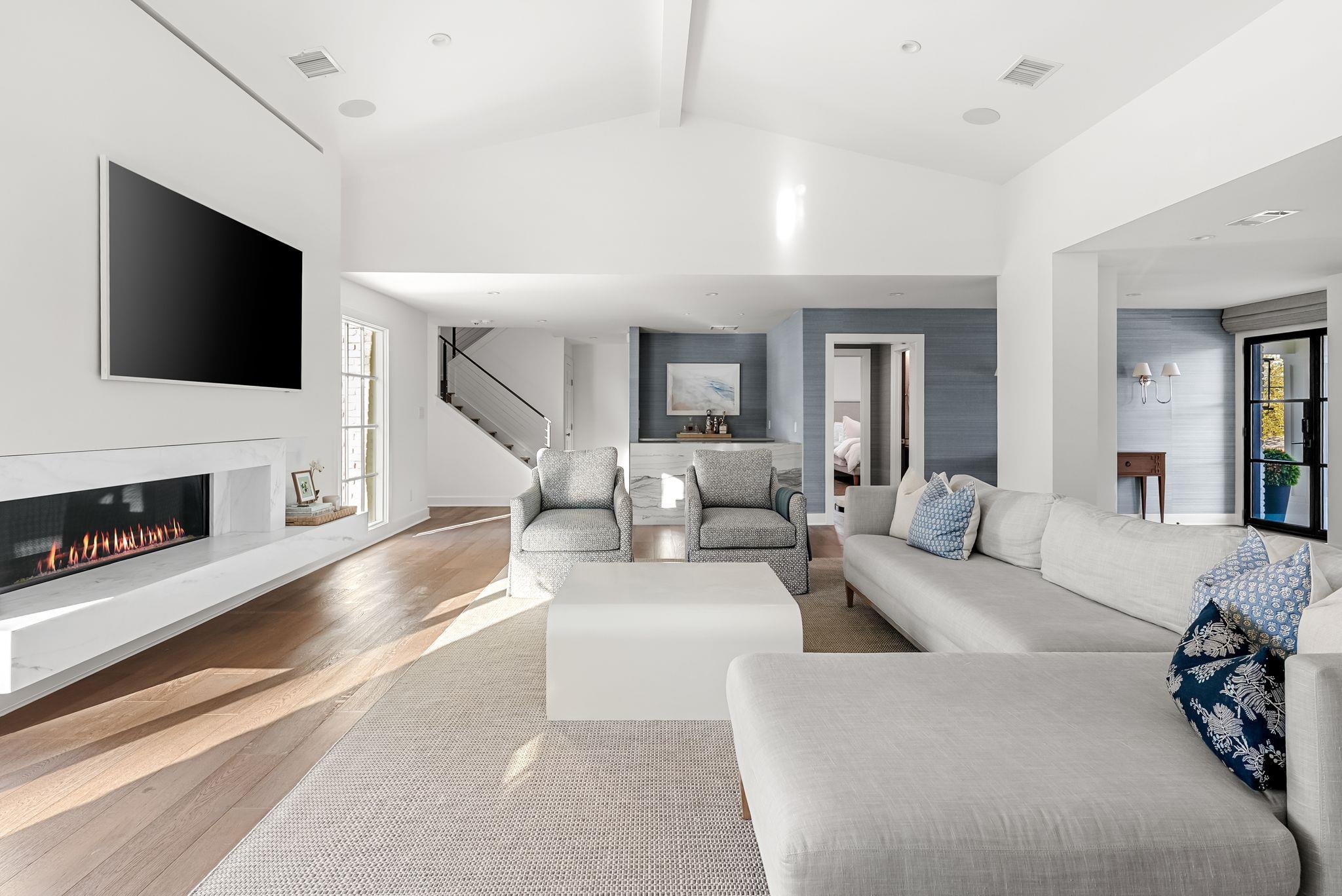 3402 Monte Vista DR