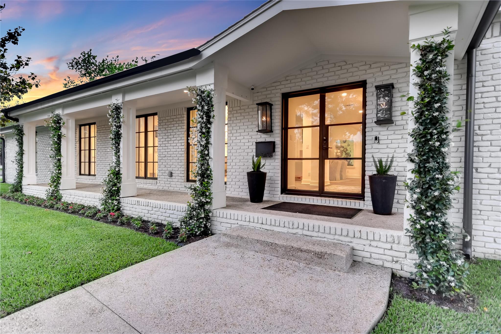 3402 Monte Vista DR