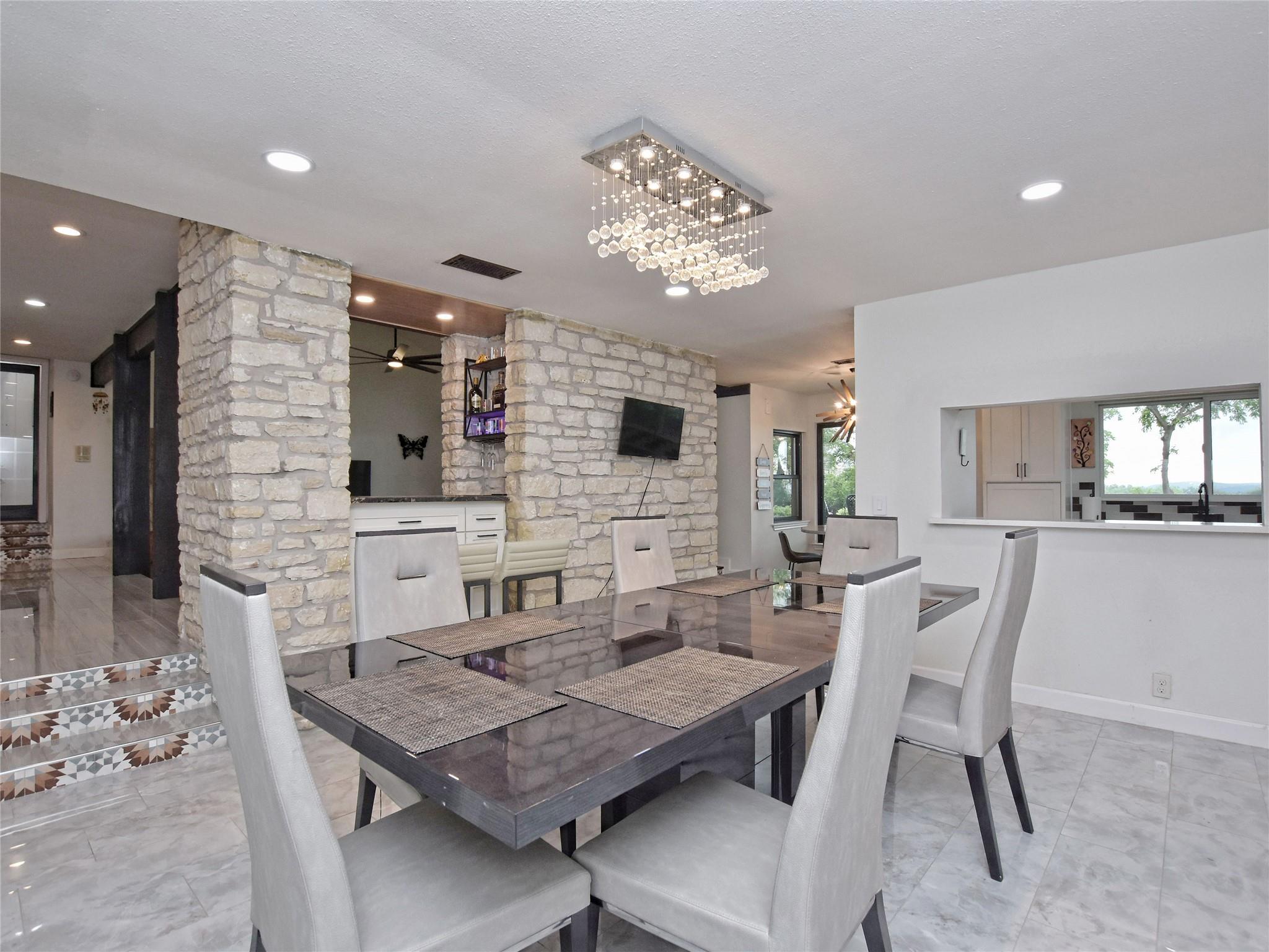 5101 Rain Creek PKWY