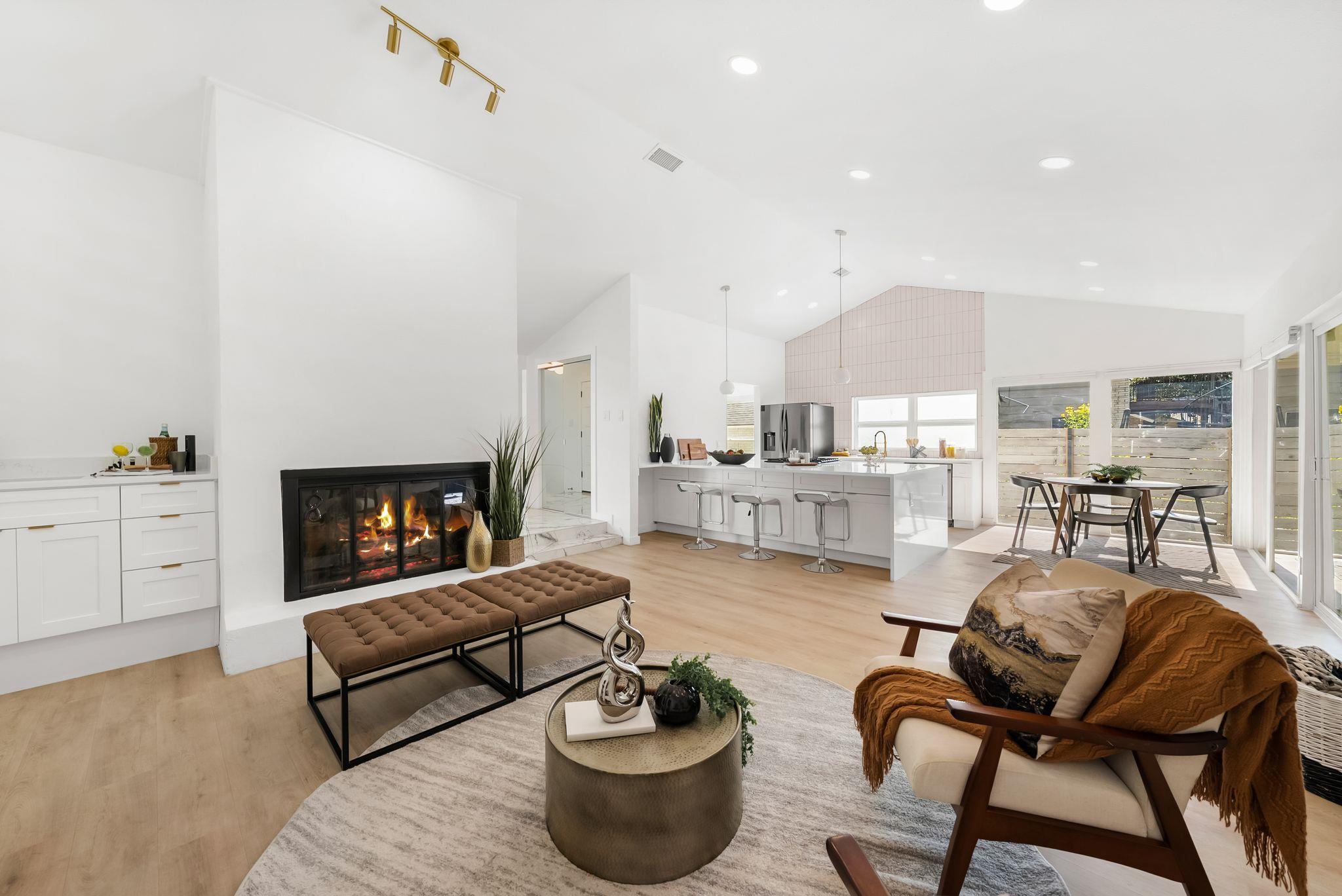 1111 Quail Park DR