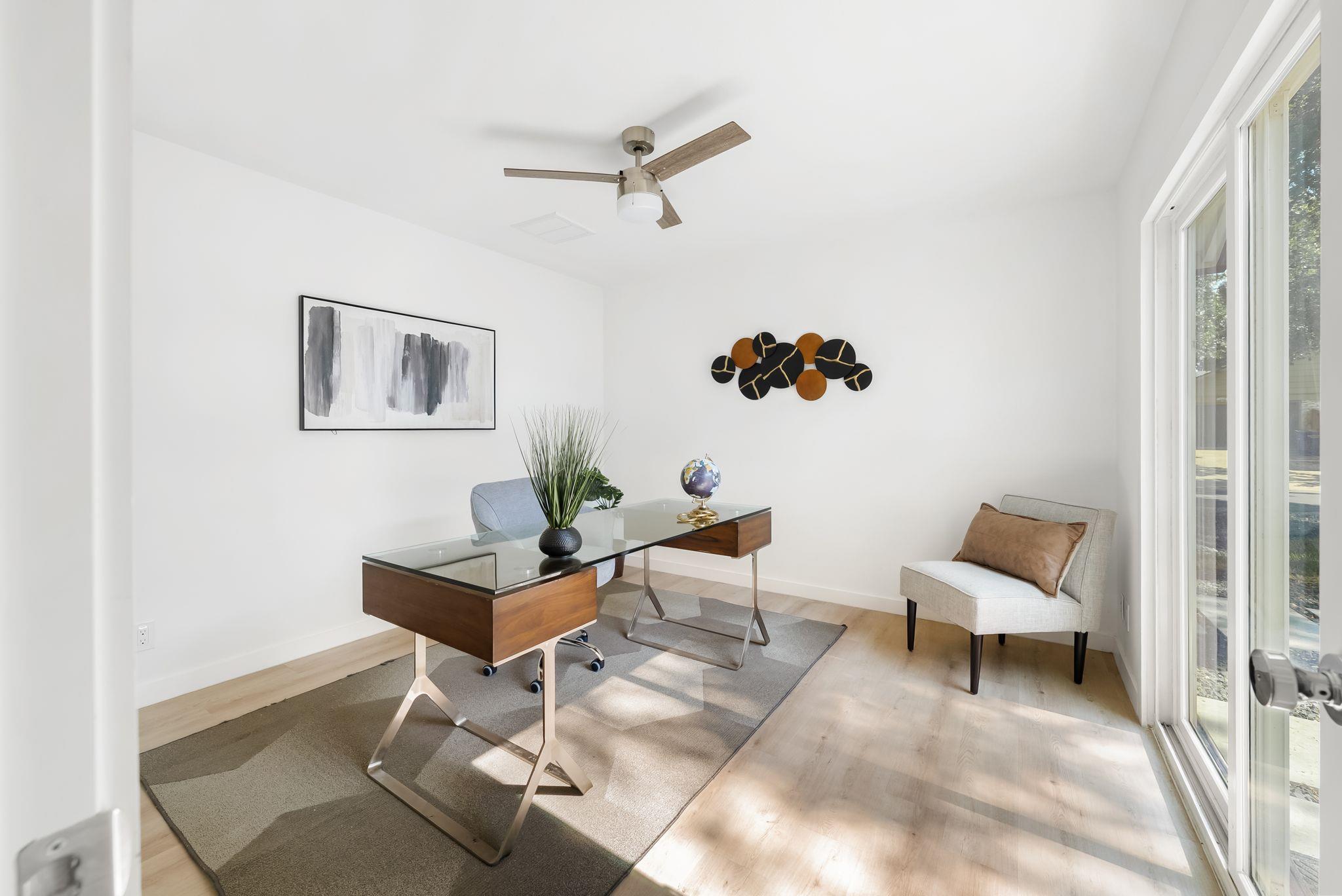 1111 Quail Park DR