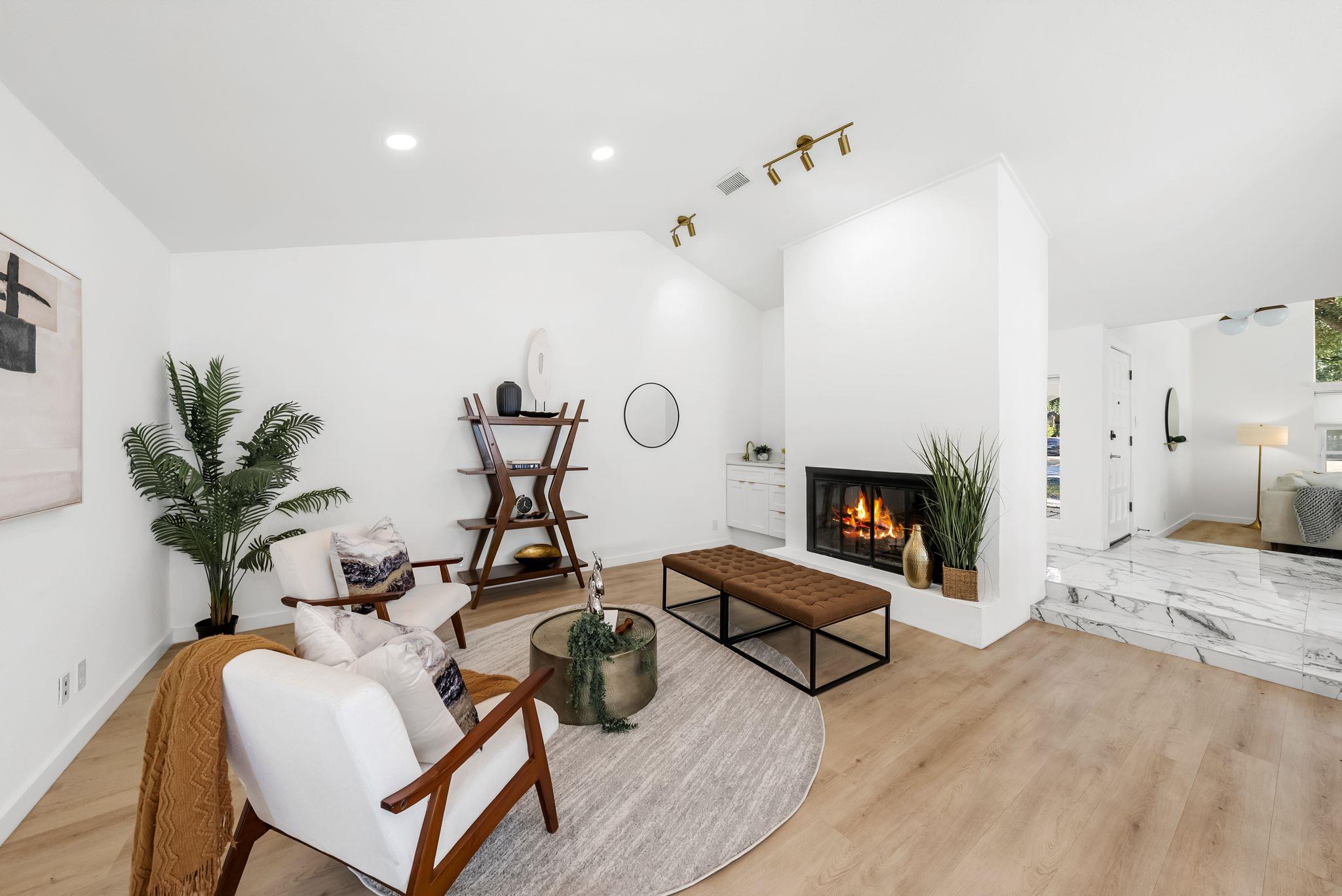 1111 Quail Park DR