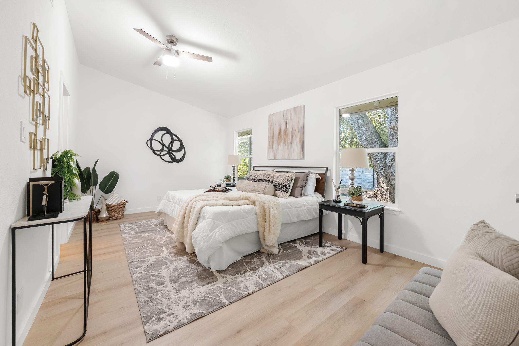 1111 Quail Park DR
