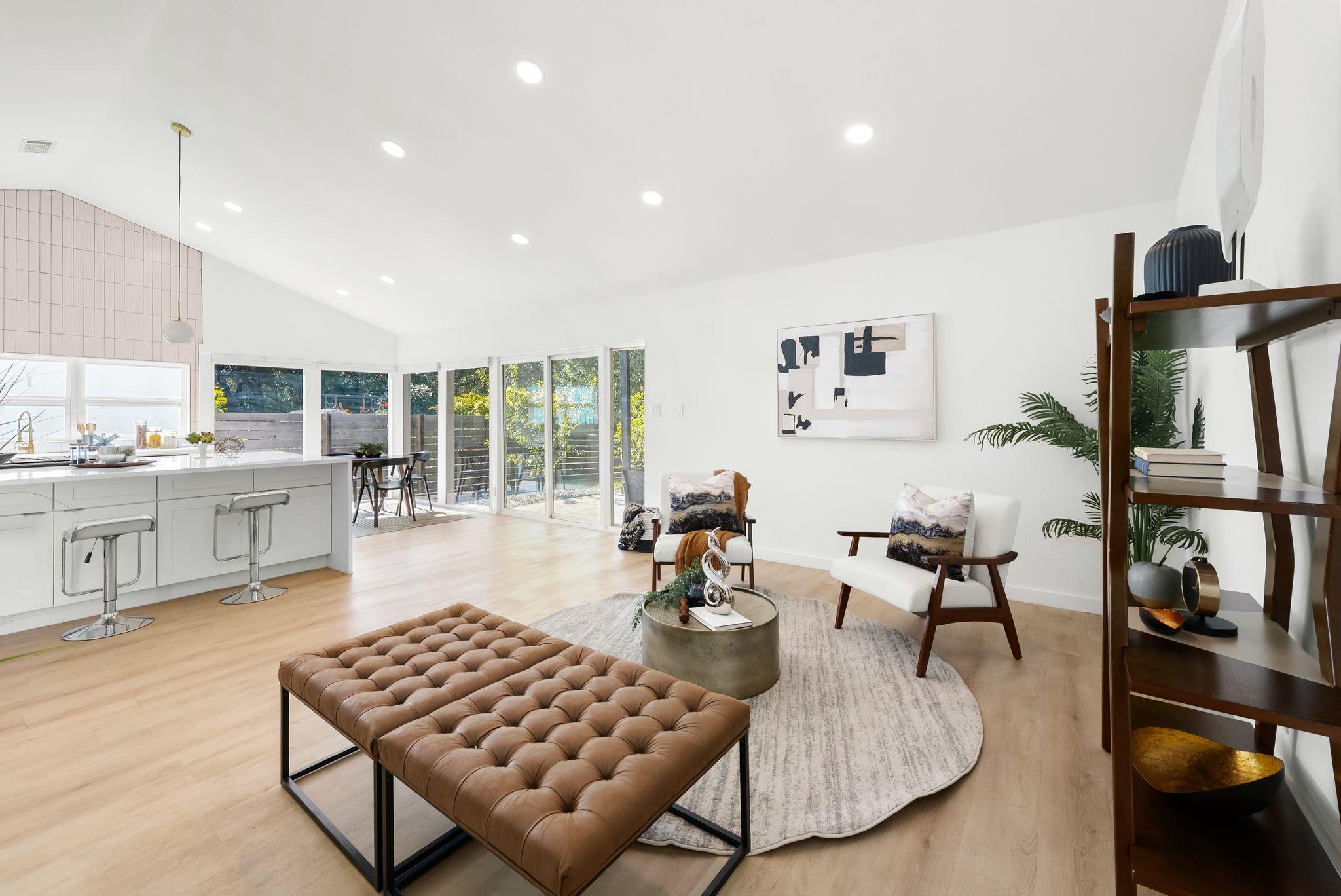 1111 Quail Park DR