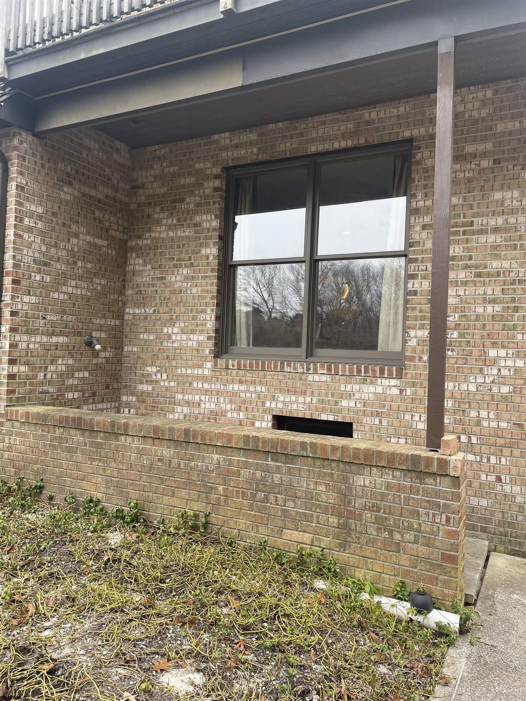 448 8th Ave