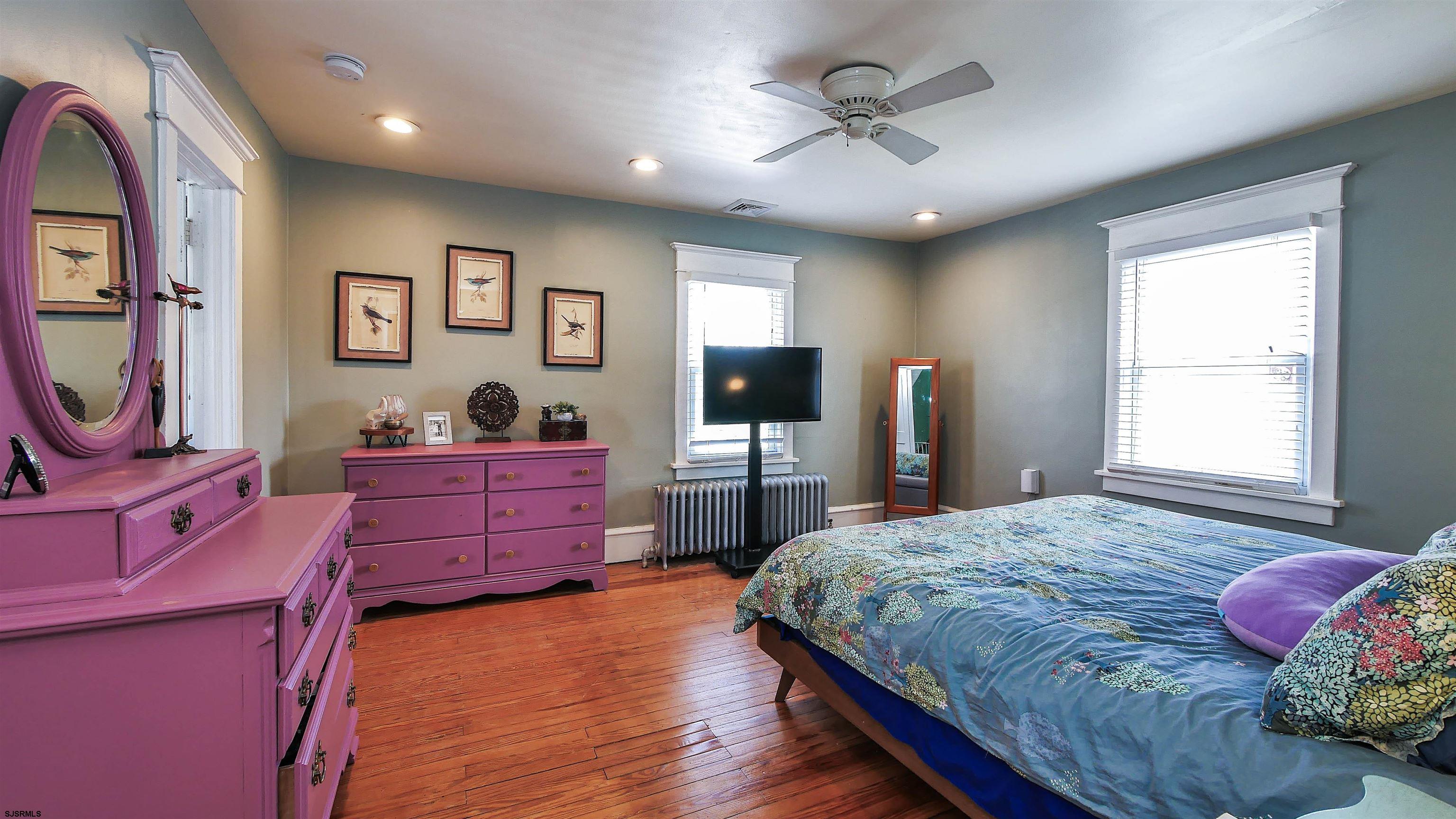 1008 Seaside Ave