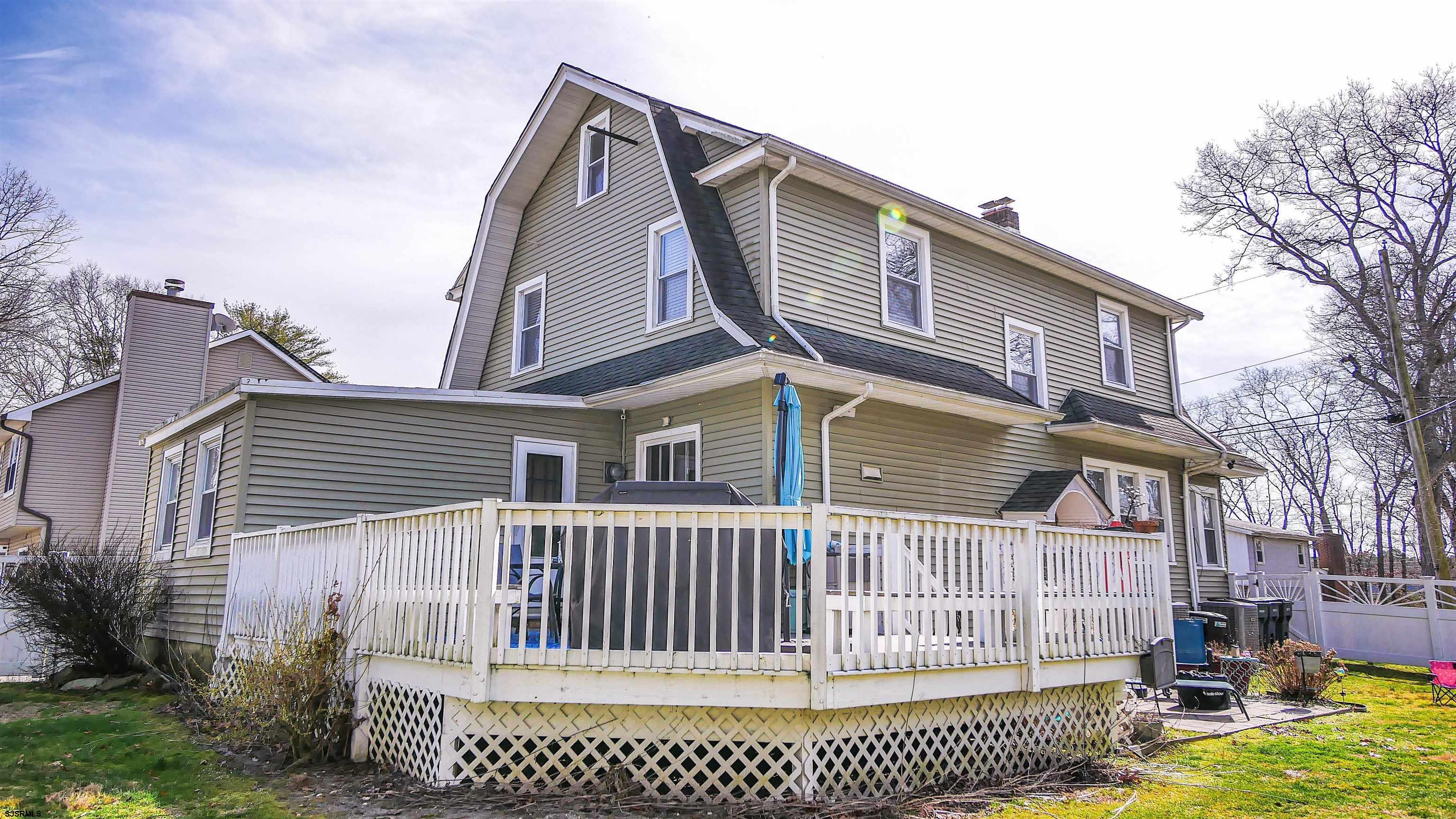 1008 Seaside Ave