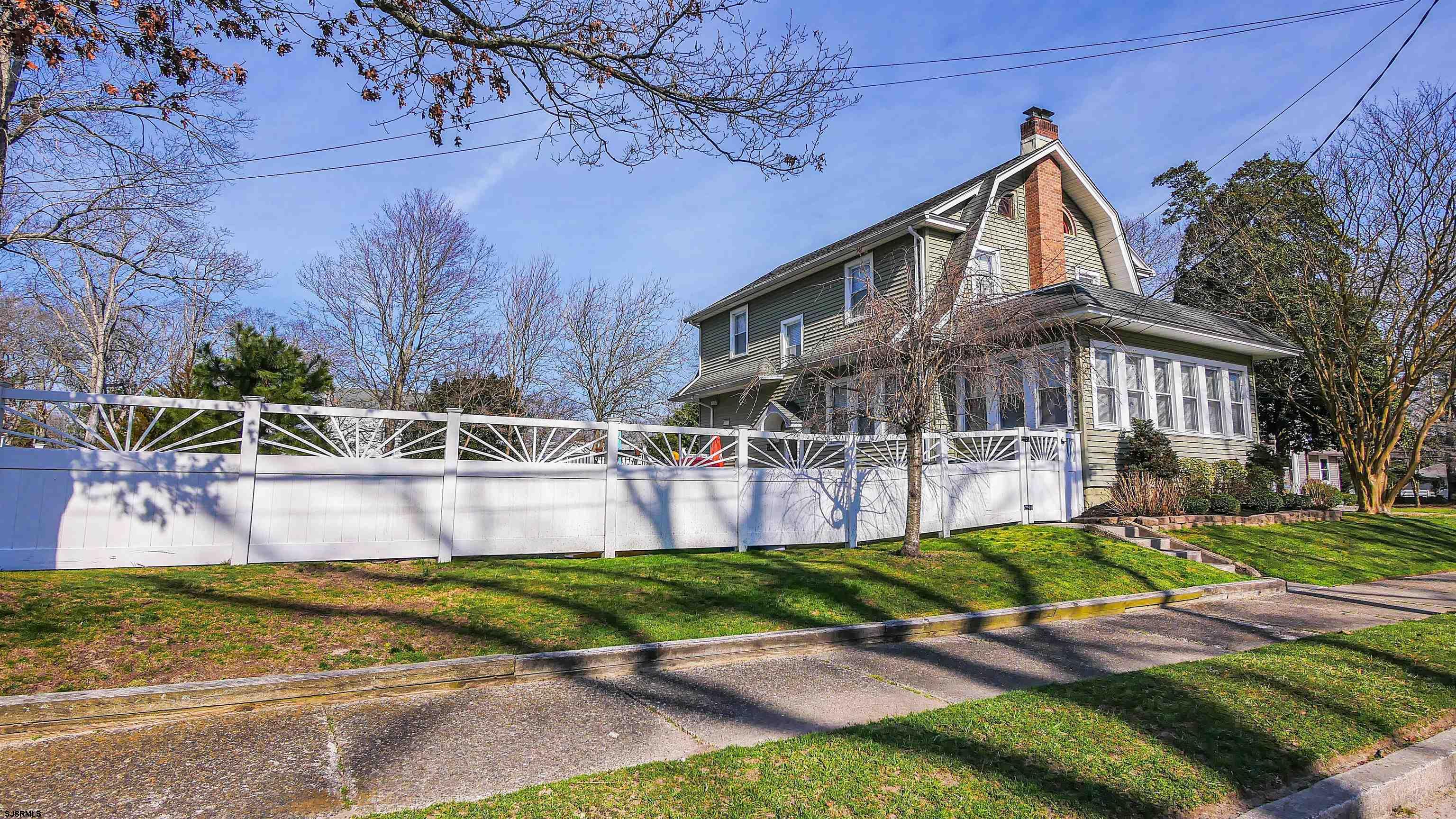 1008 Seaside Ave