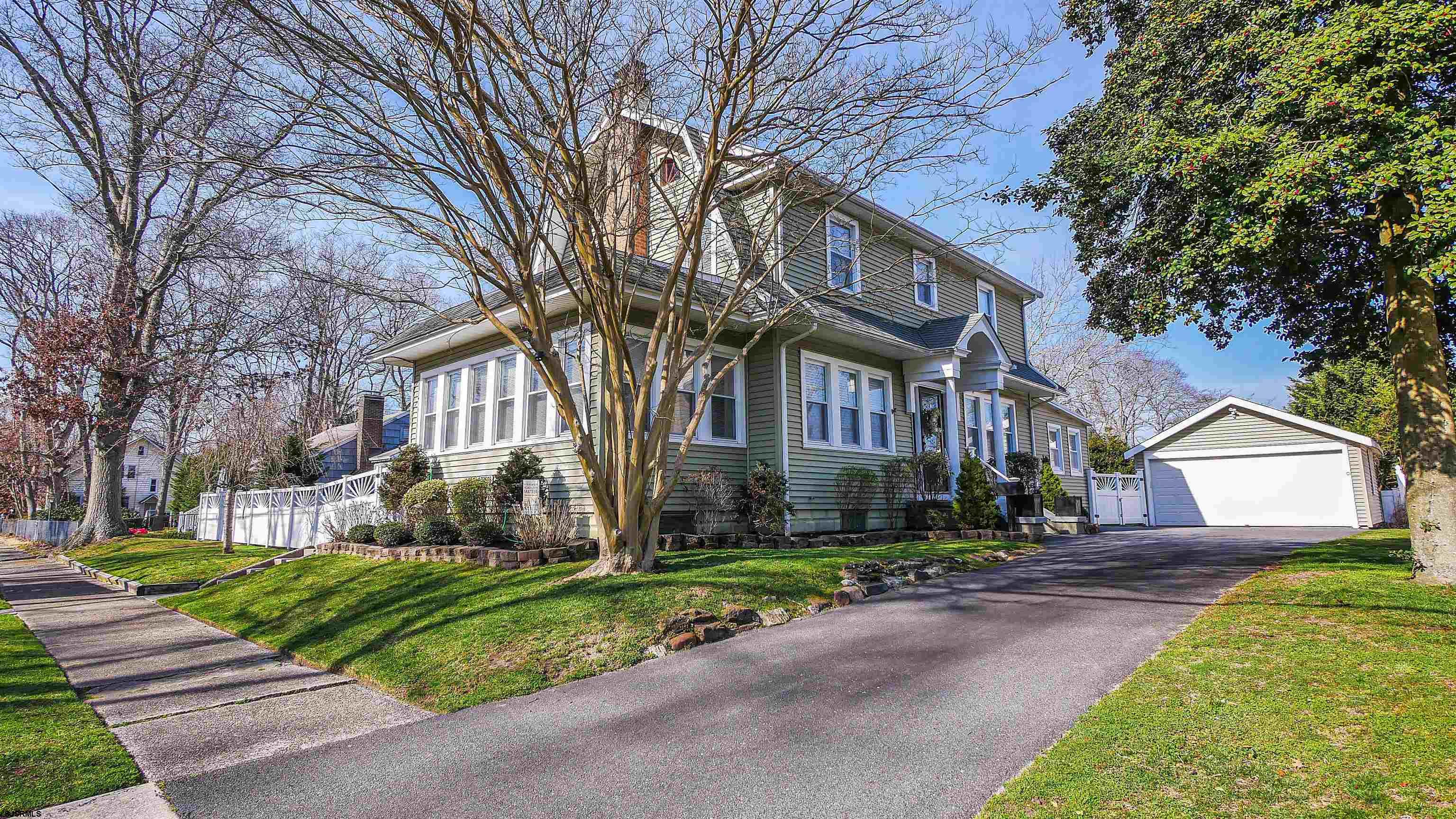 1008 Seaside Ave
