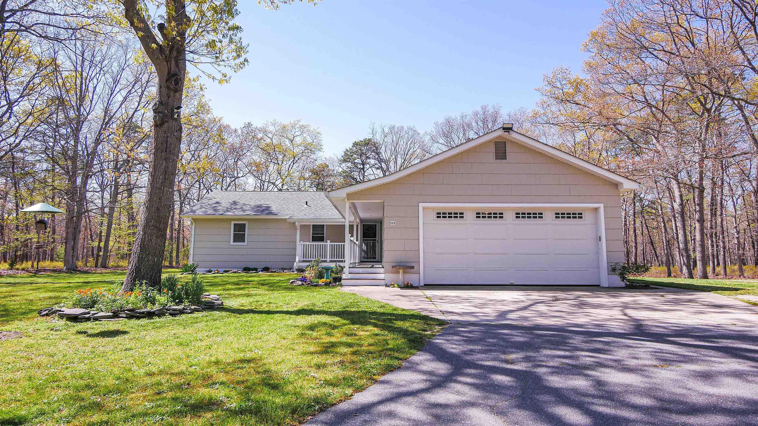 303 N Mannheim Ave