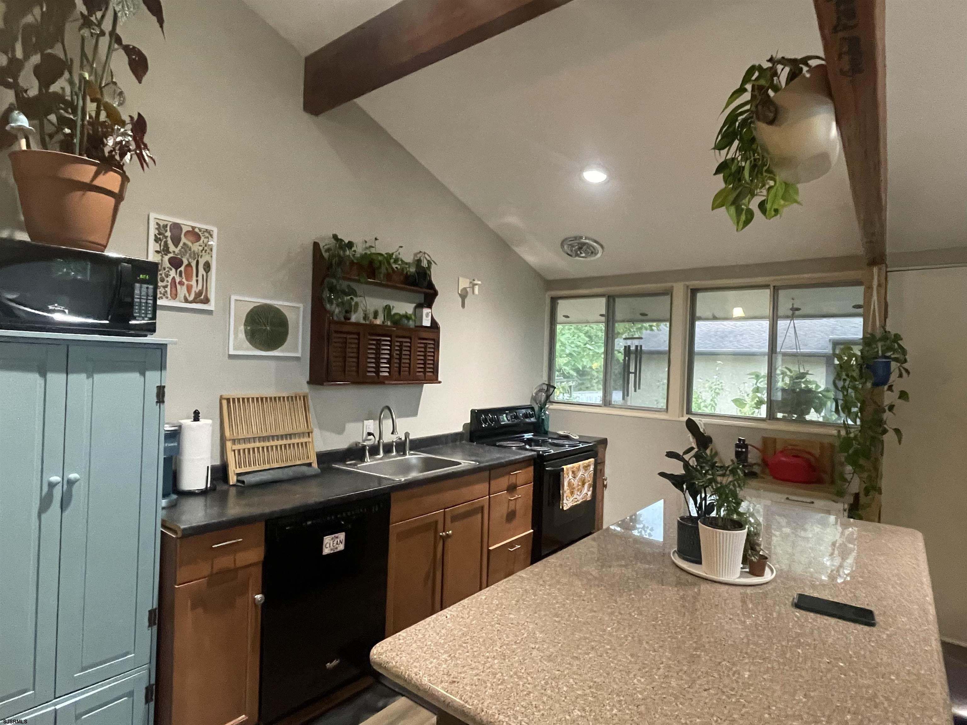 226 San Francisco Ave