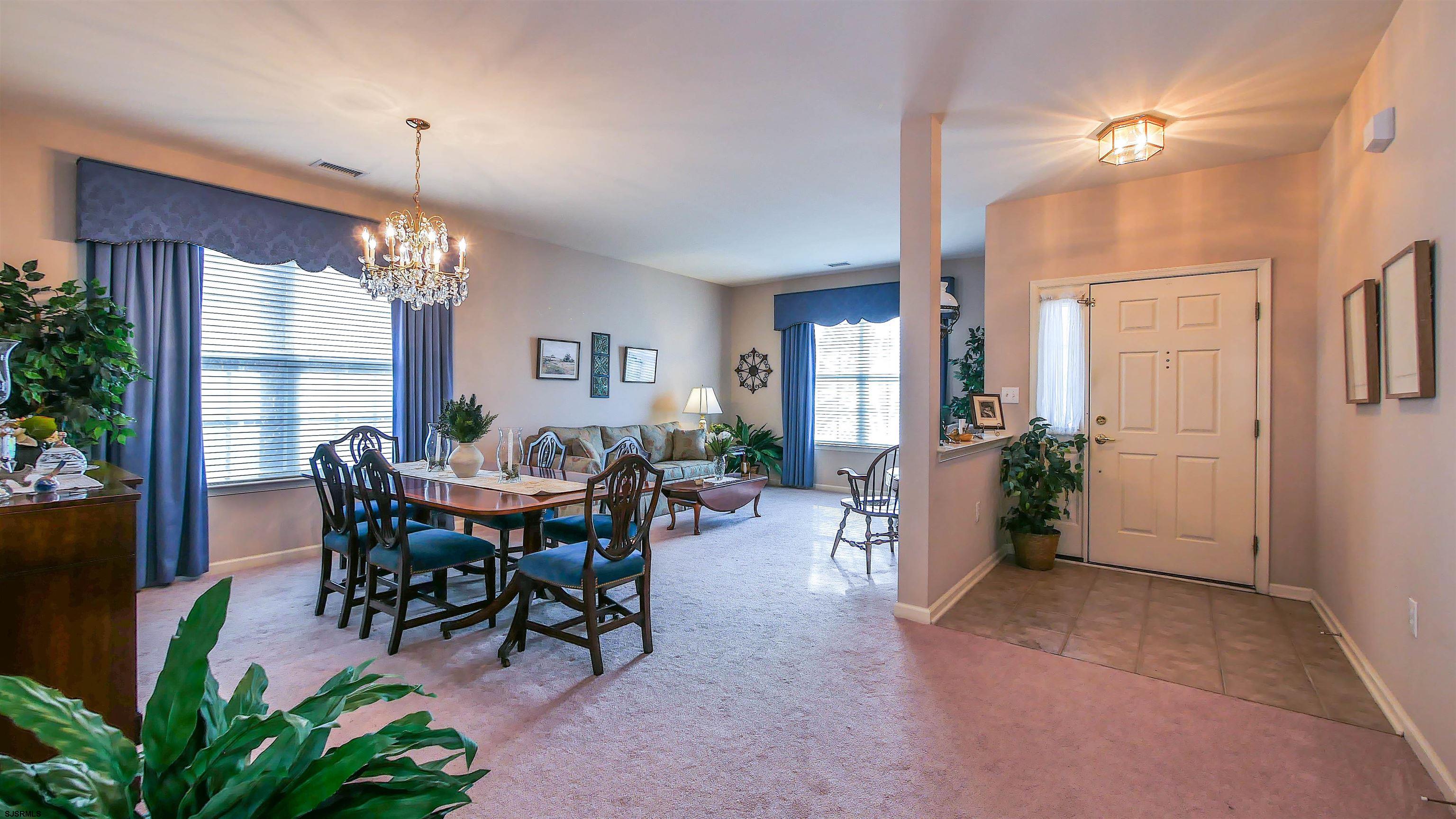 685 Cypress Point Dr