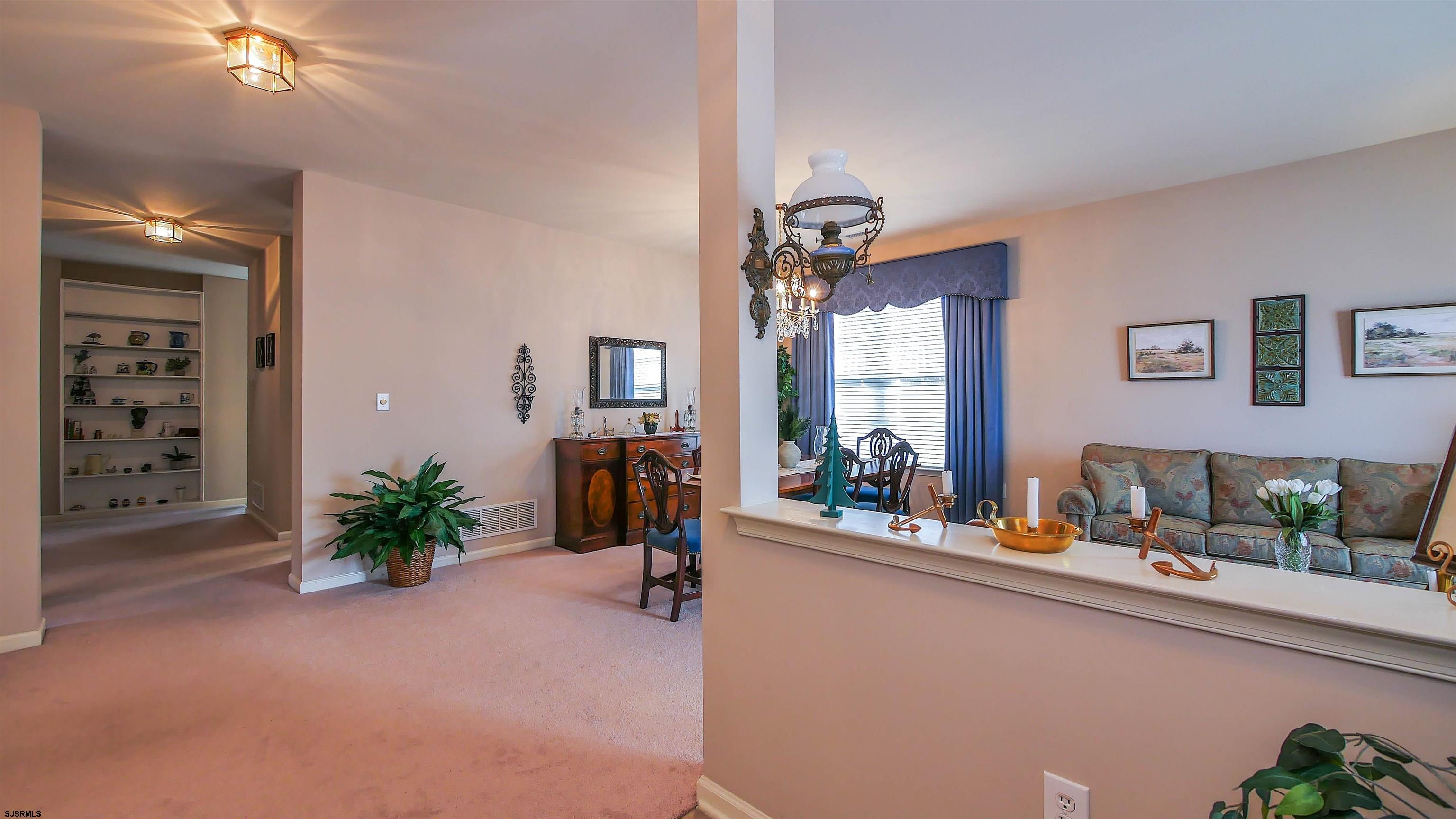 685 Cypress Point Dr