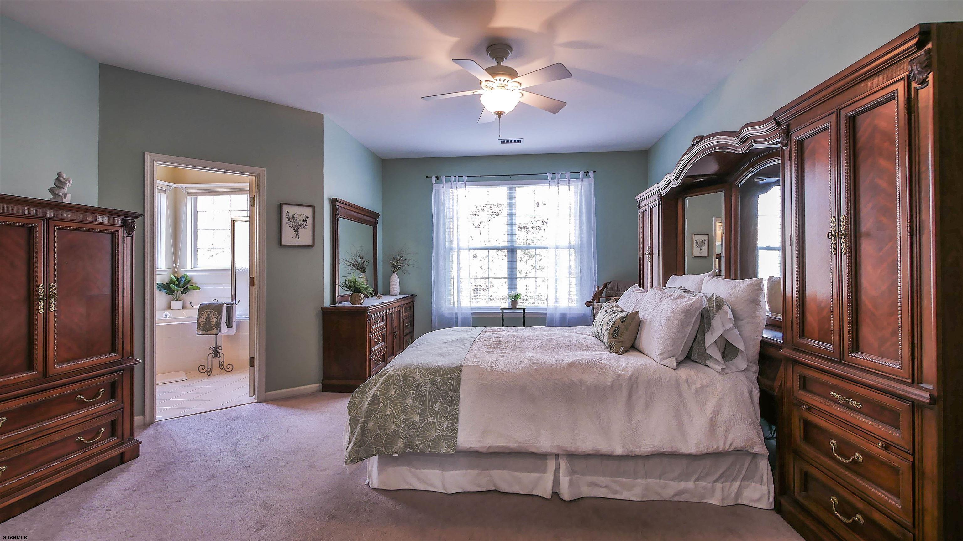 685 Cypress Point Dr