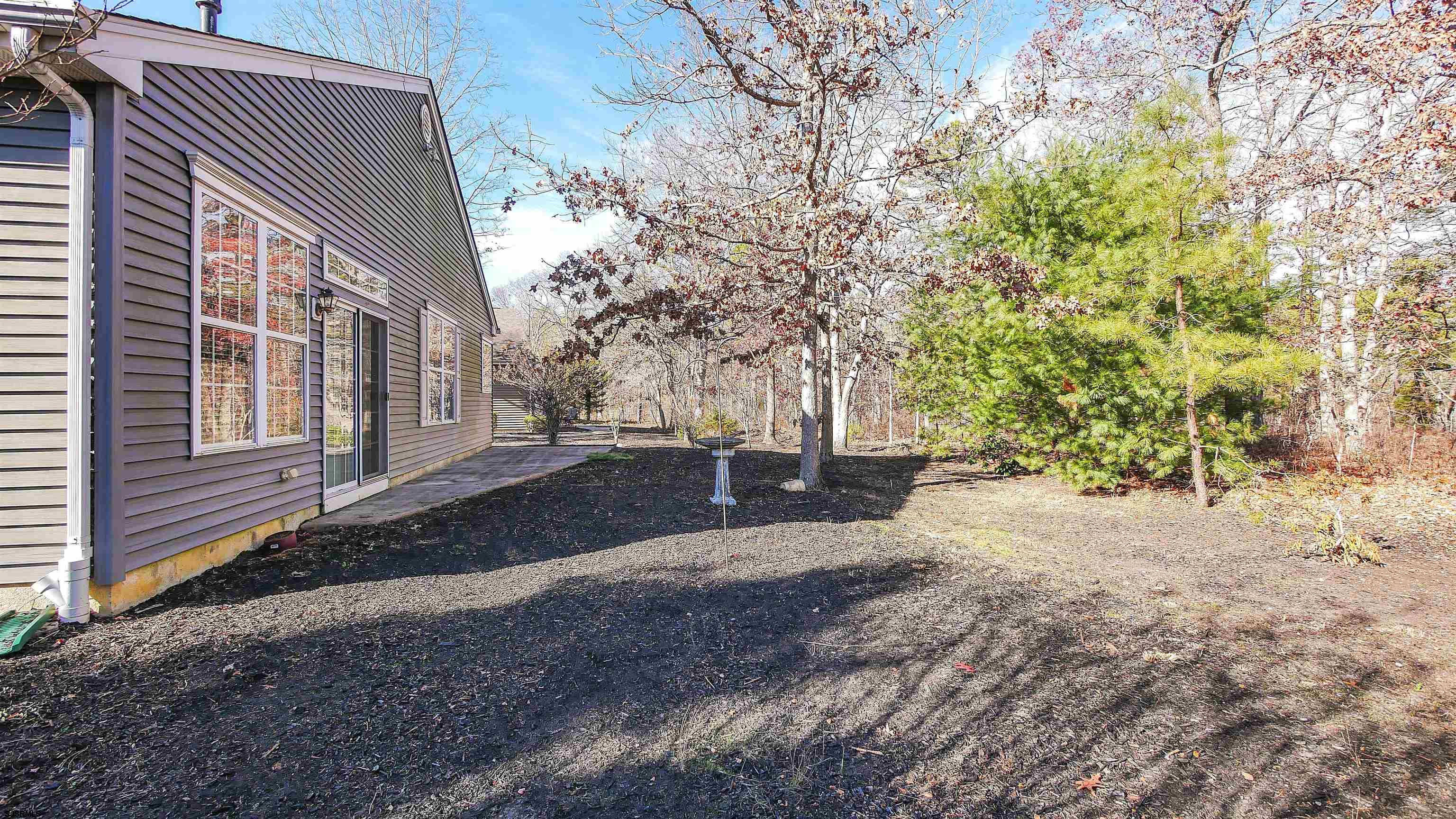 685 Cypress Point Dr