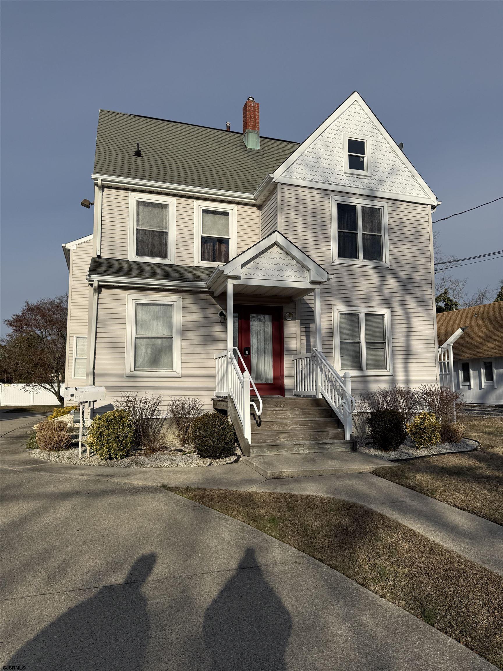 819 N Main Street