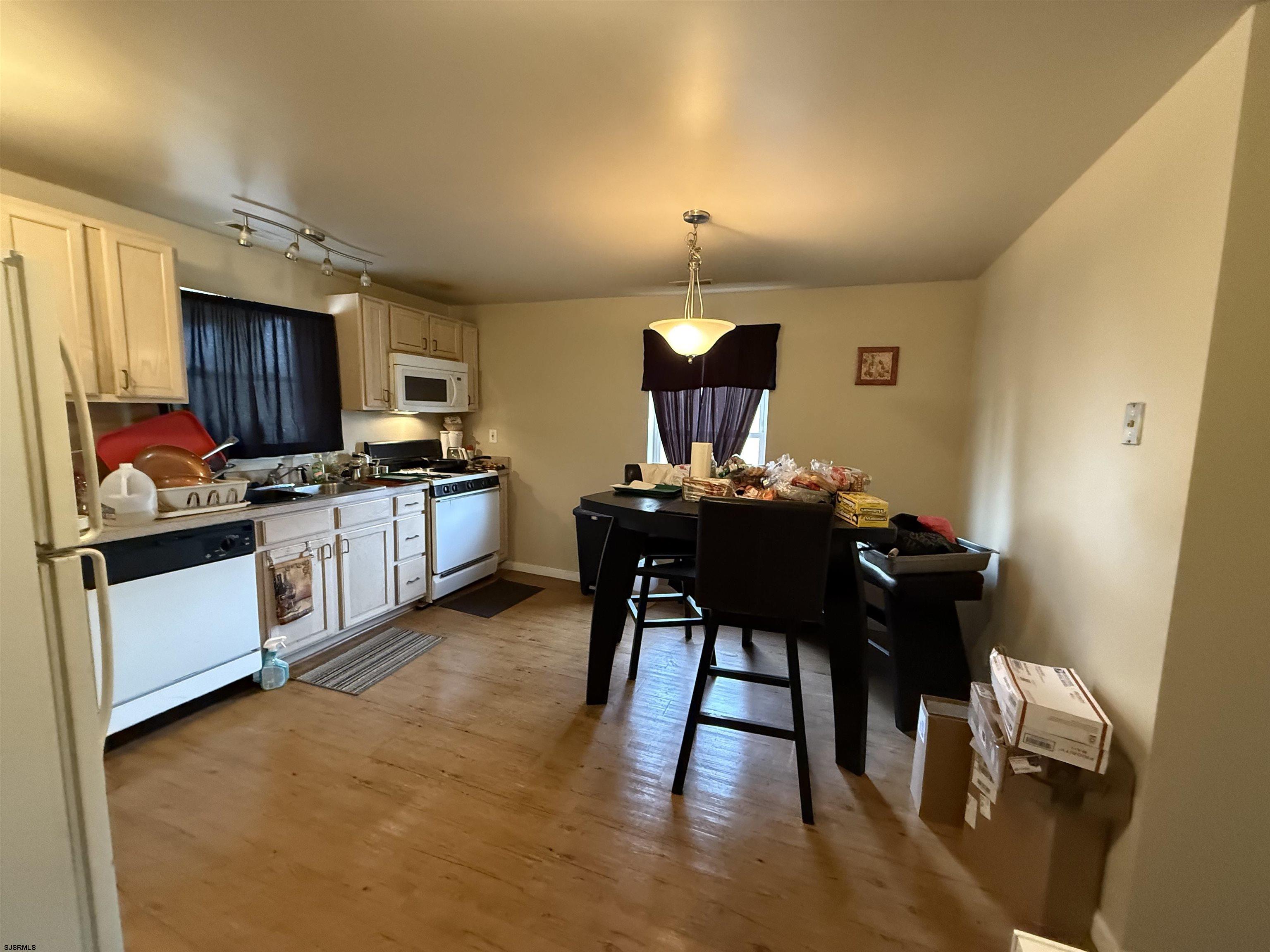 819 N Main Street
