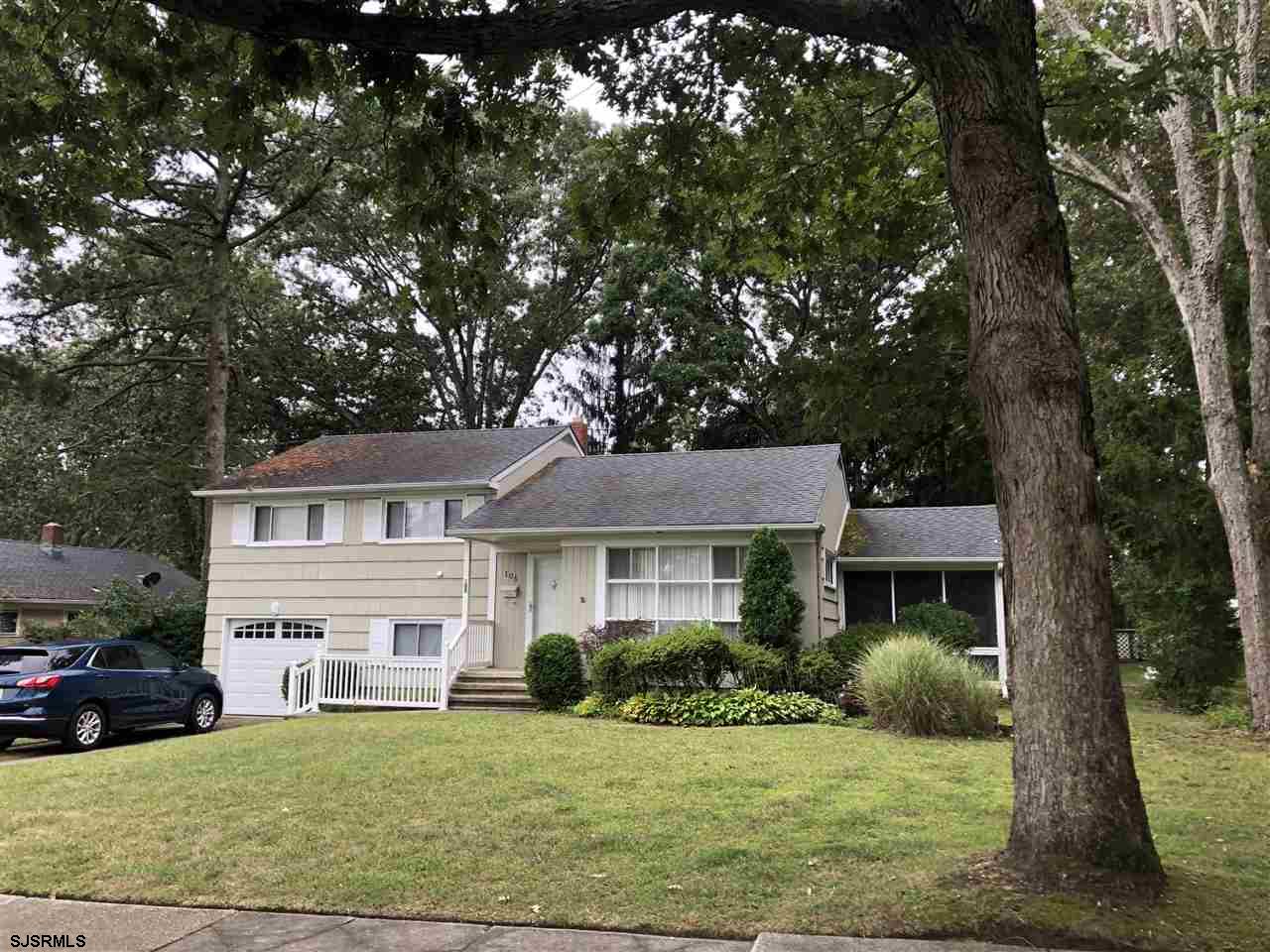 105 Austin Ave