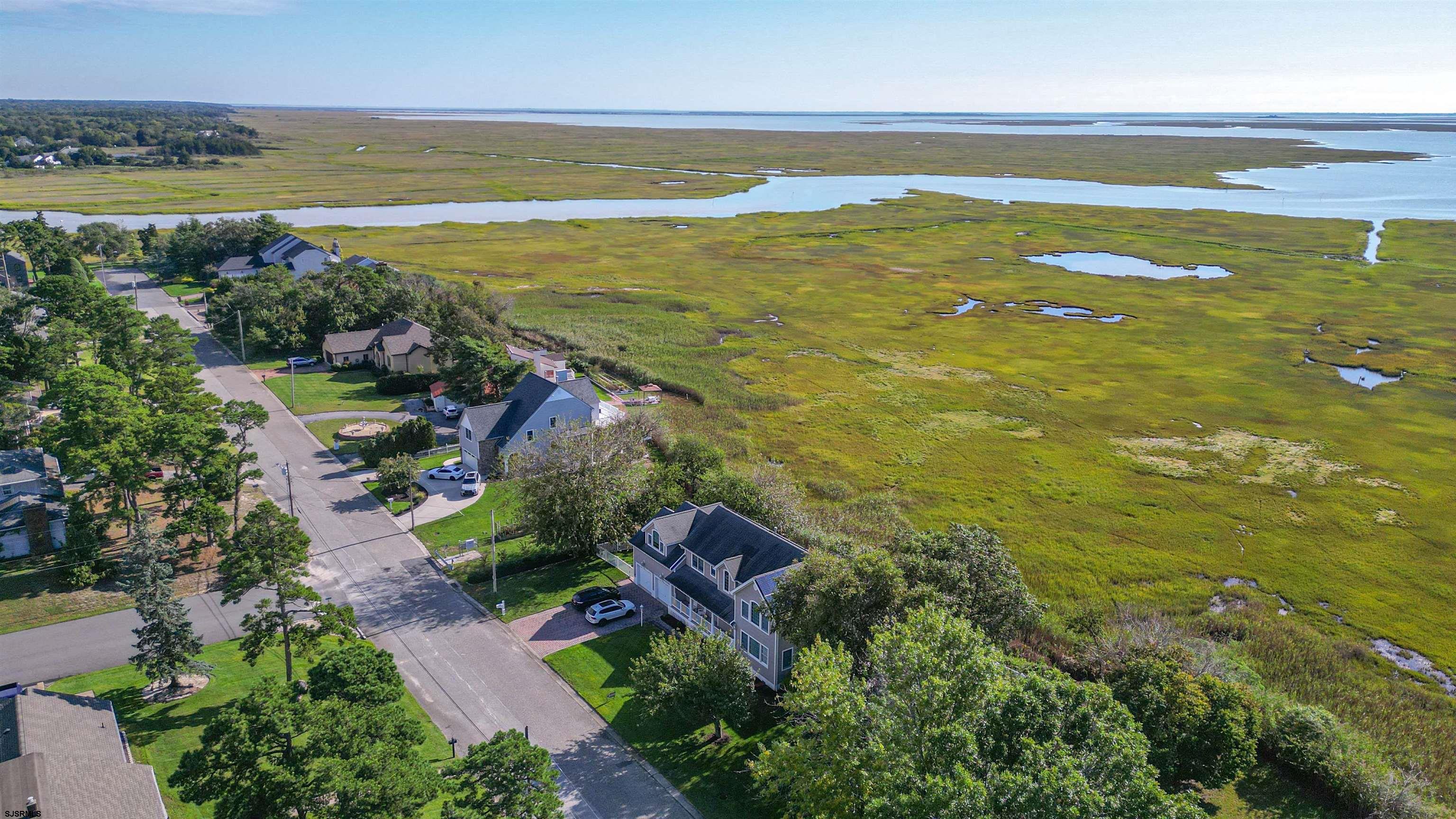 304 Burning Tree Blvd