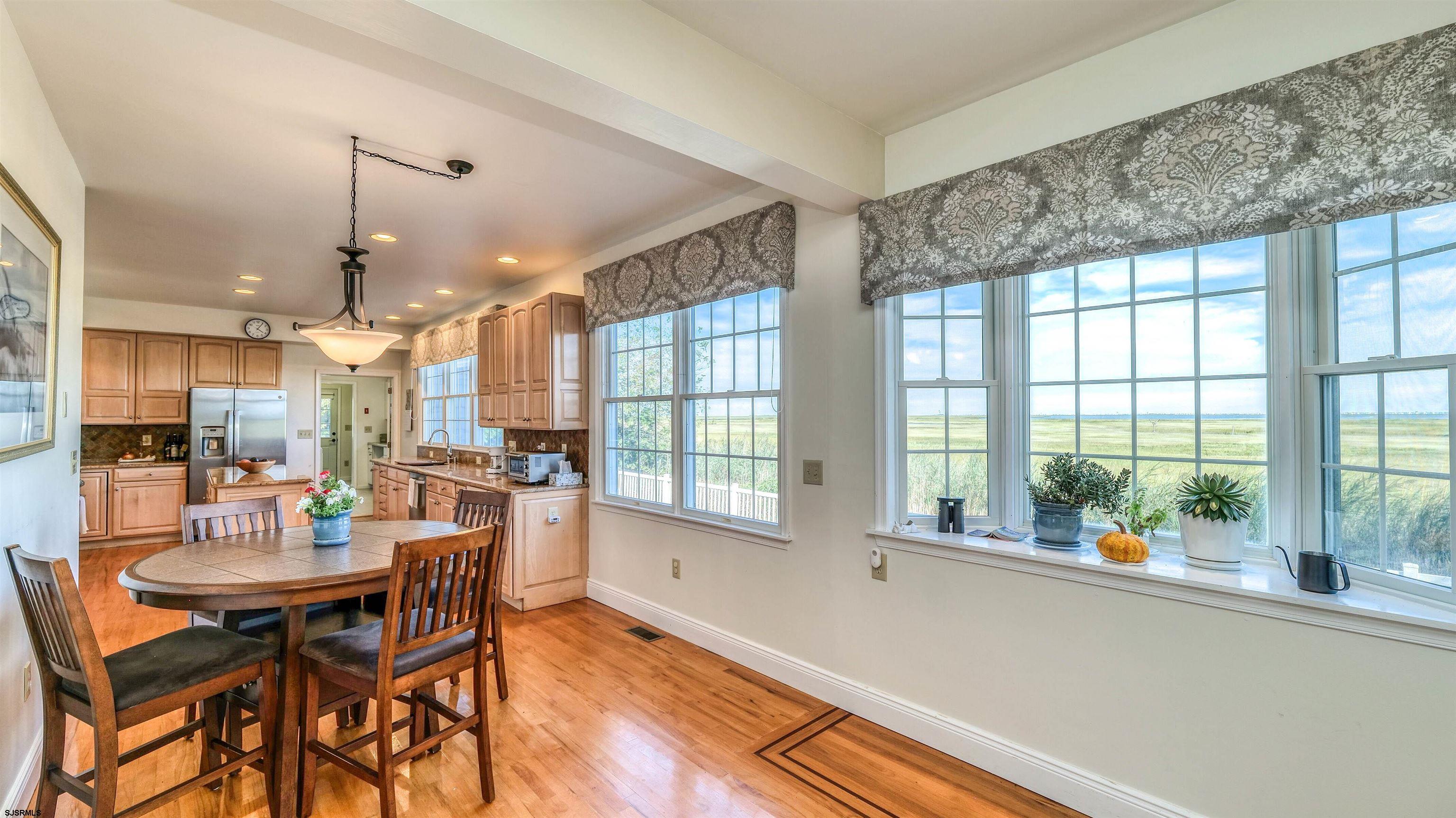 304 Burning Tree Blvd