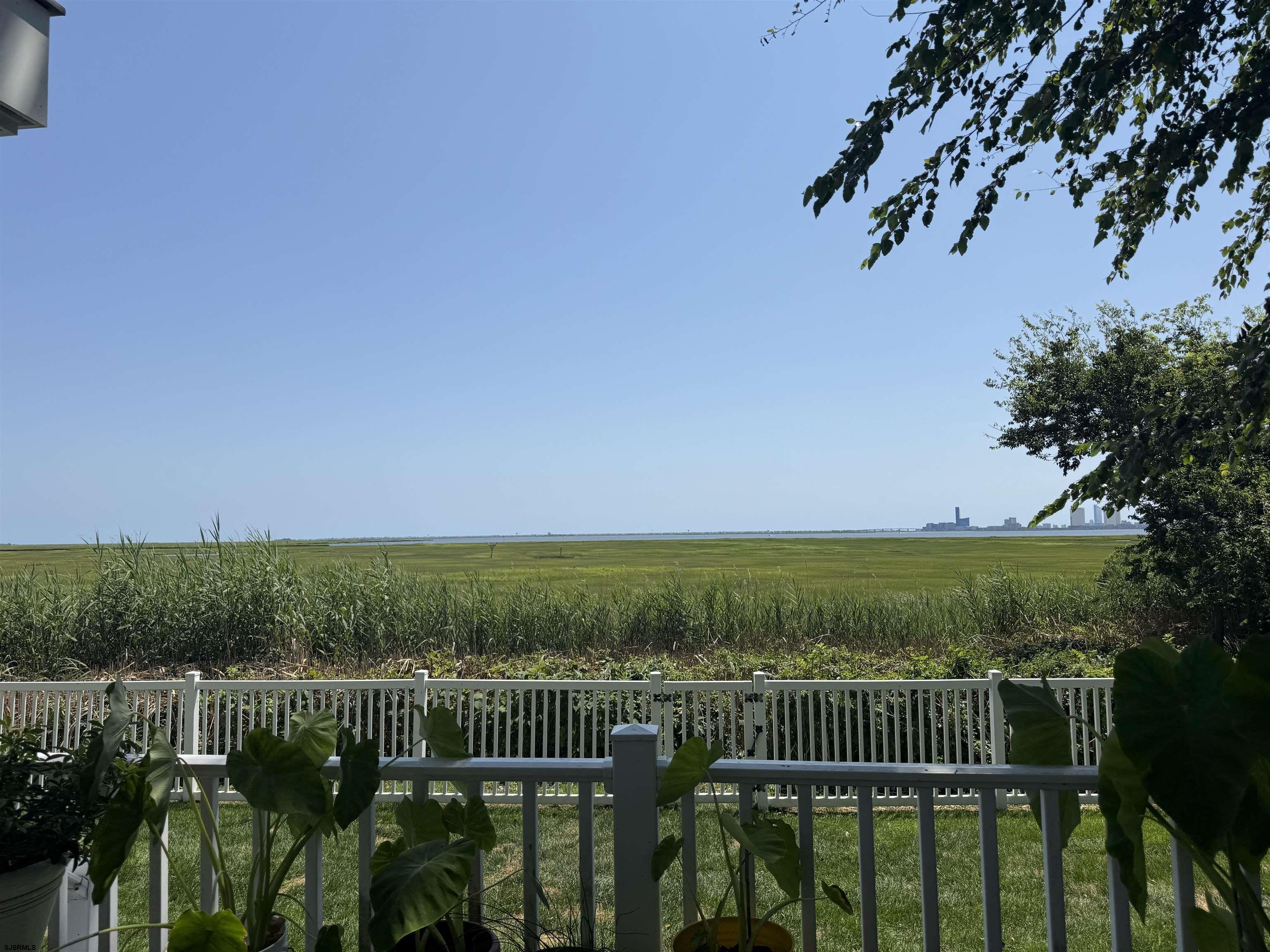 304 Burning Tree Blvd