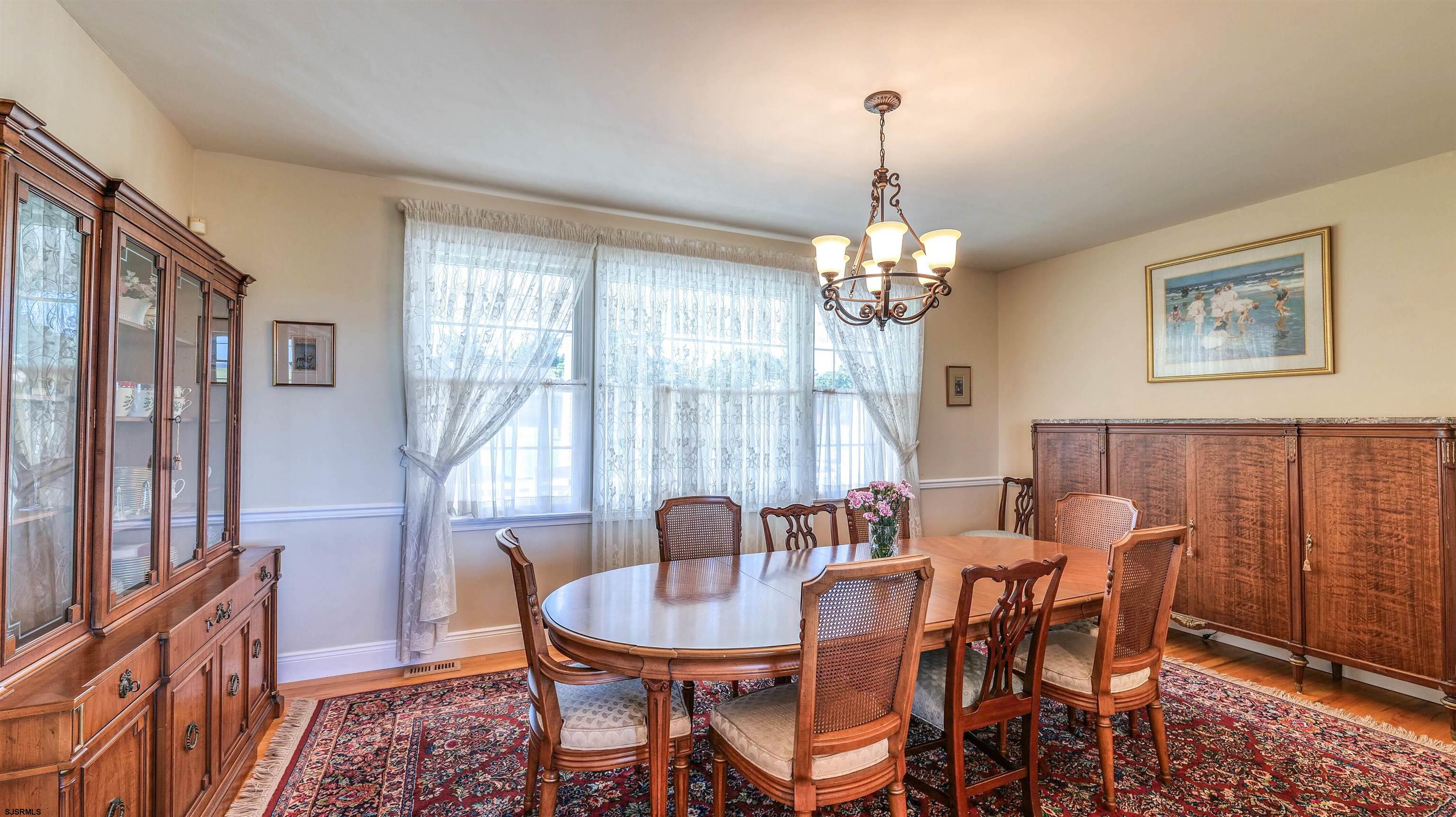 304 Burning Tree Blvd