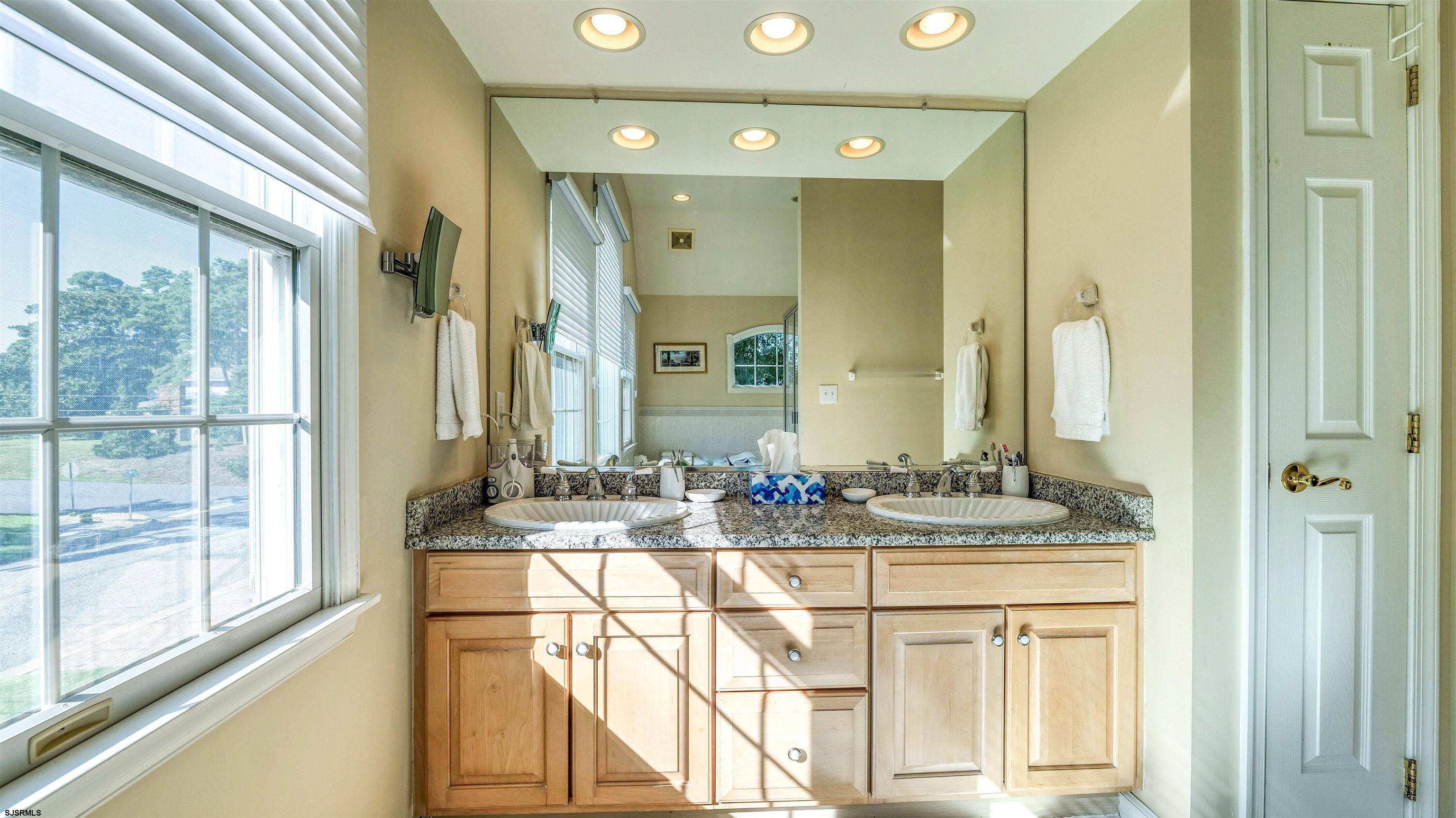 304 Burning Tree Blvd