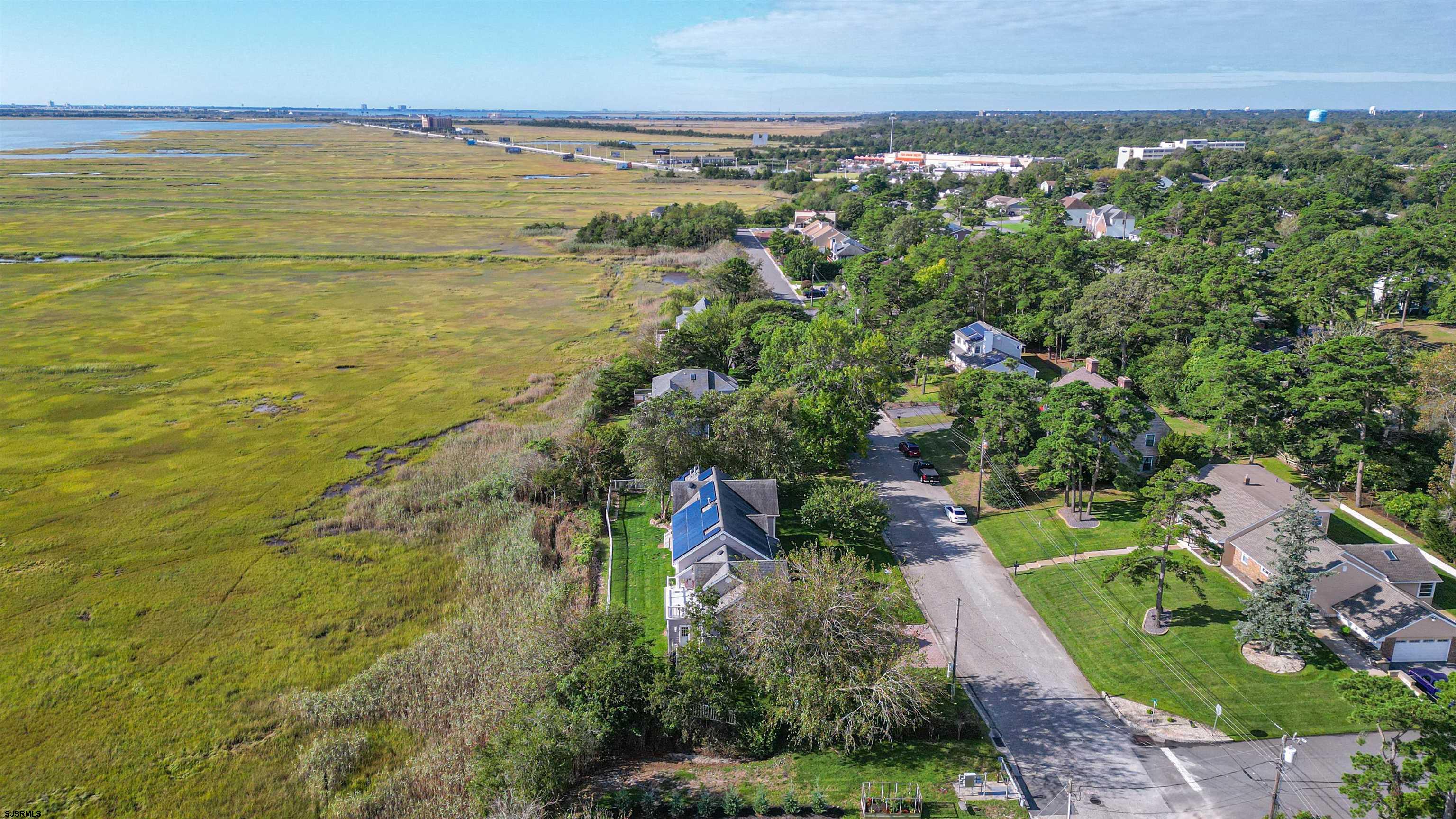 304 Burning Tree Blvd