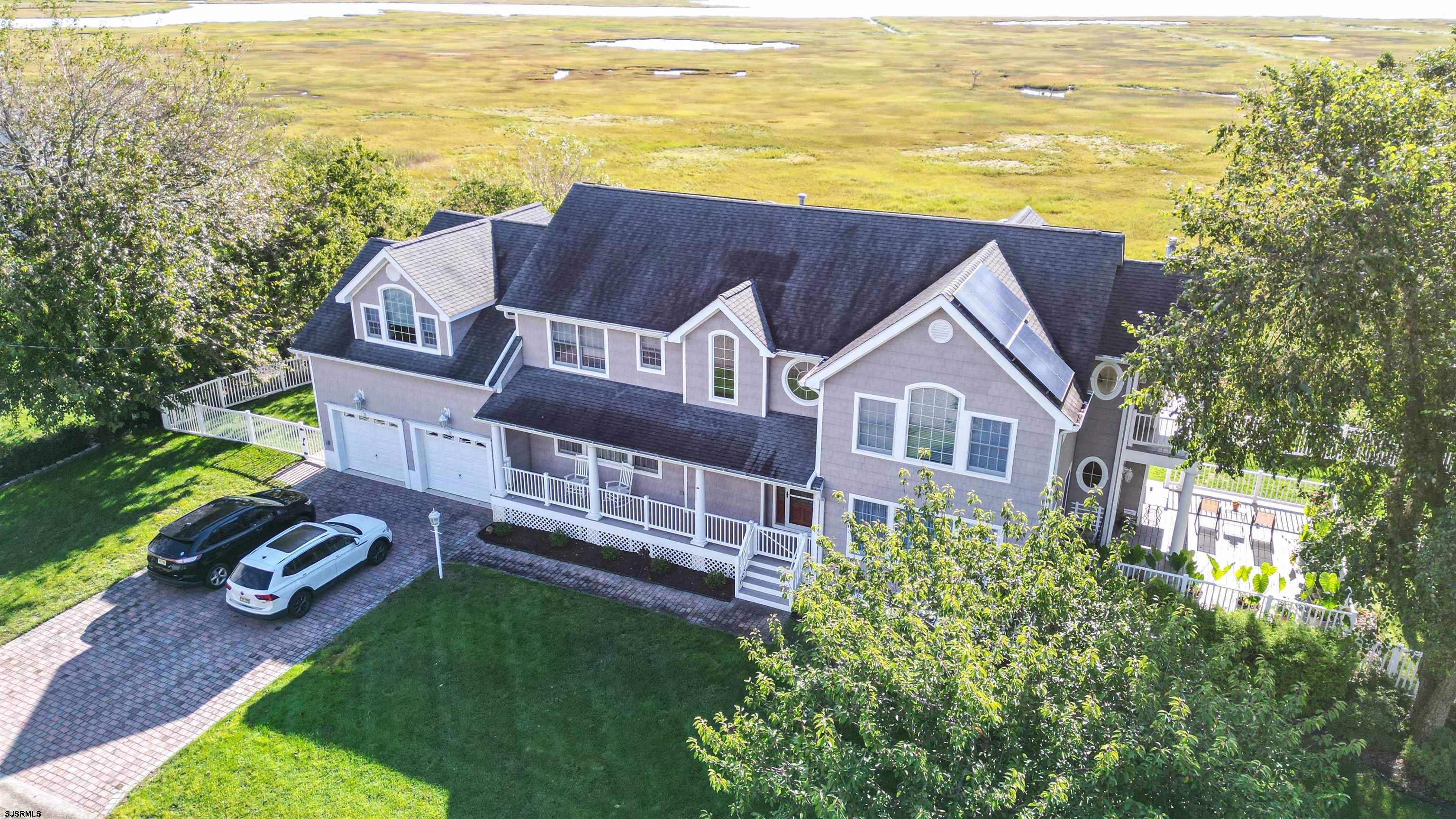 304 Burning Tree Blvd