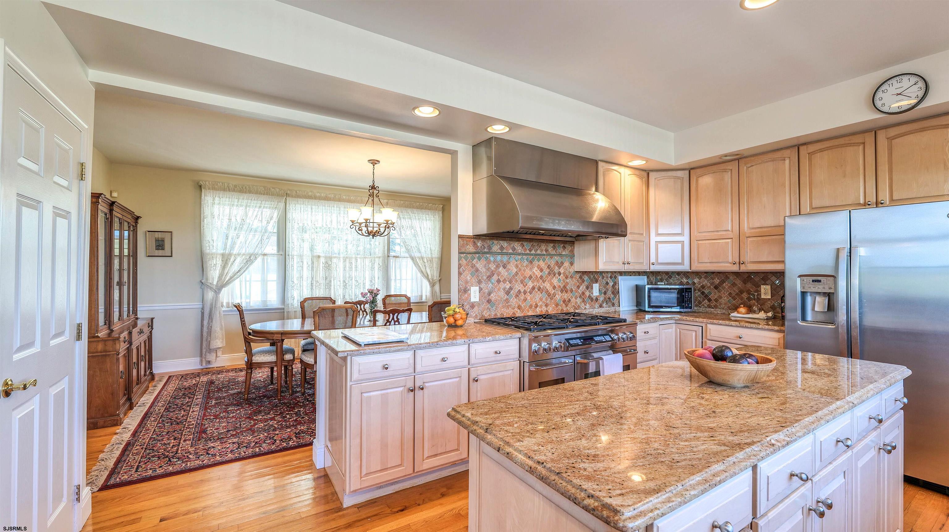 304 Burning Tree Blvd