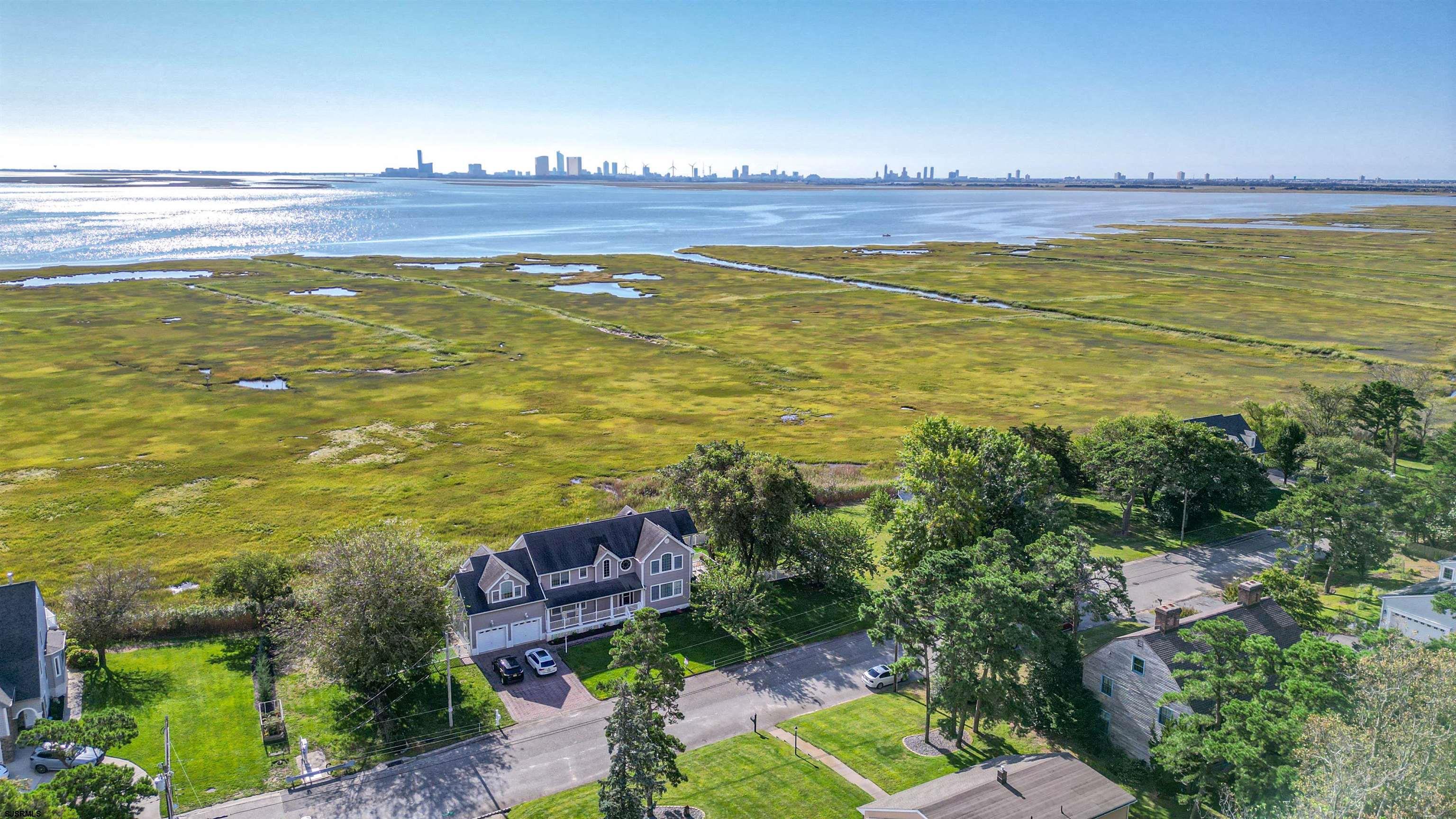 304 Burning Tree Blvd