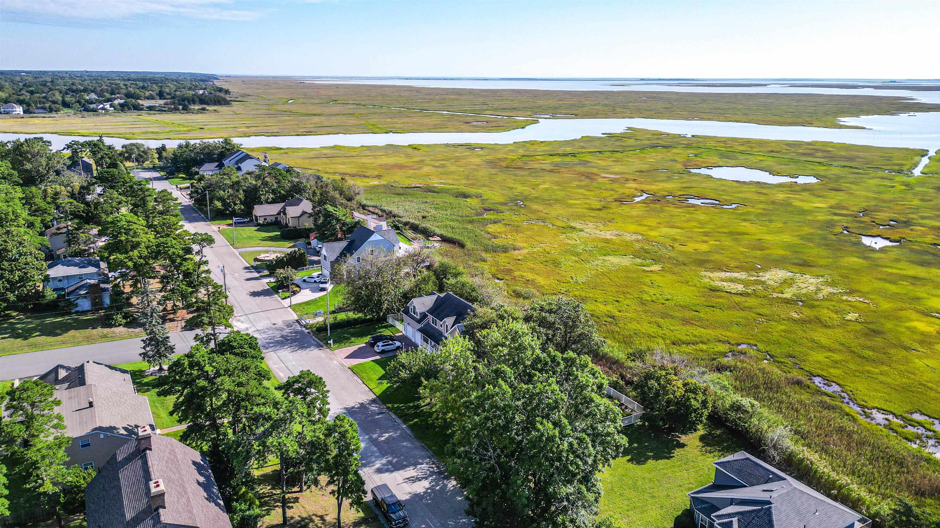 304 Burning Tree Blvd