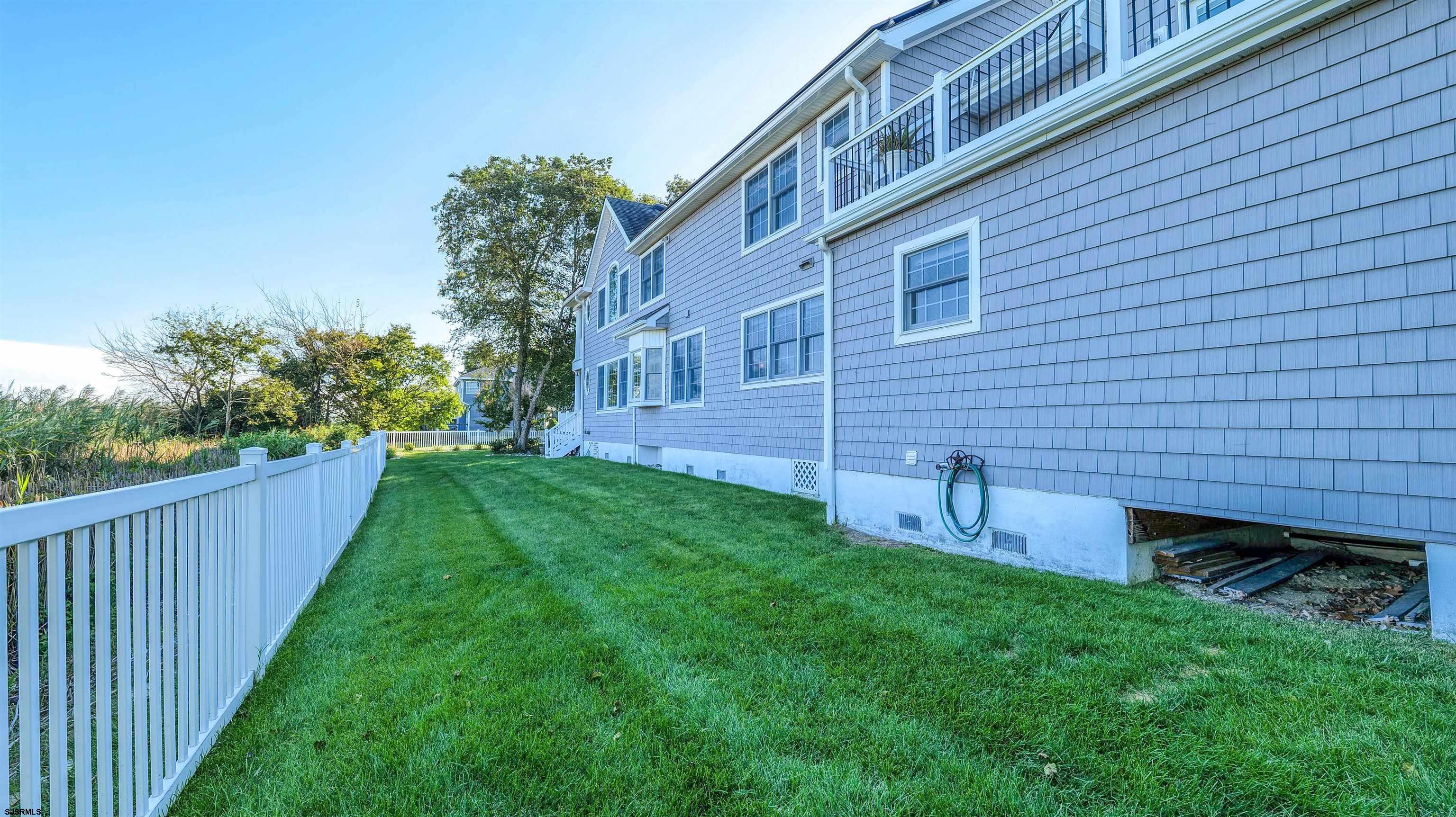 304 Burning Tree Blvd