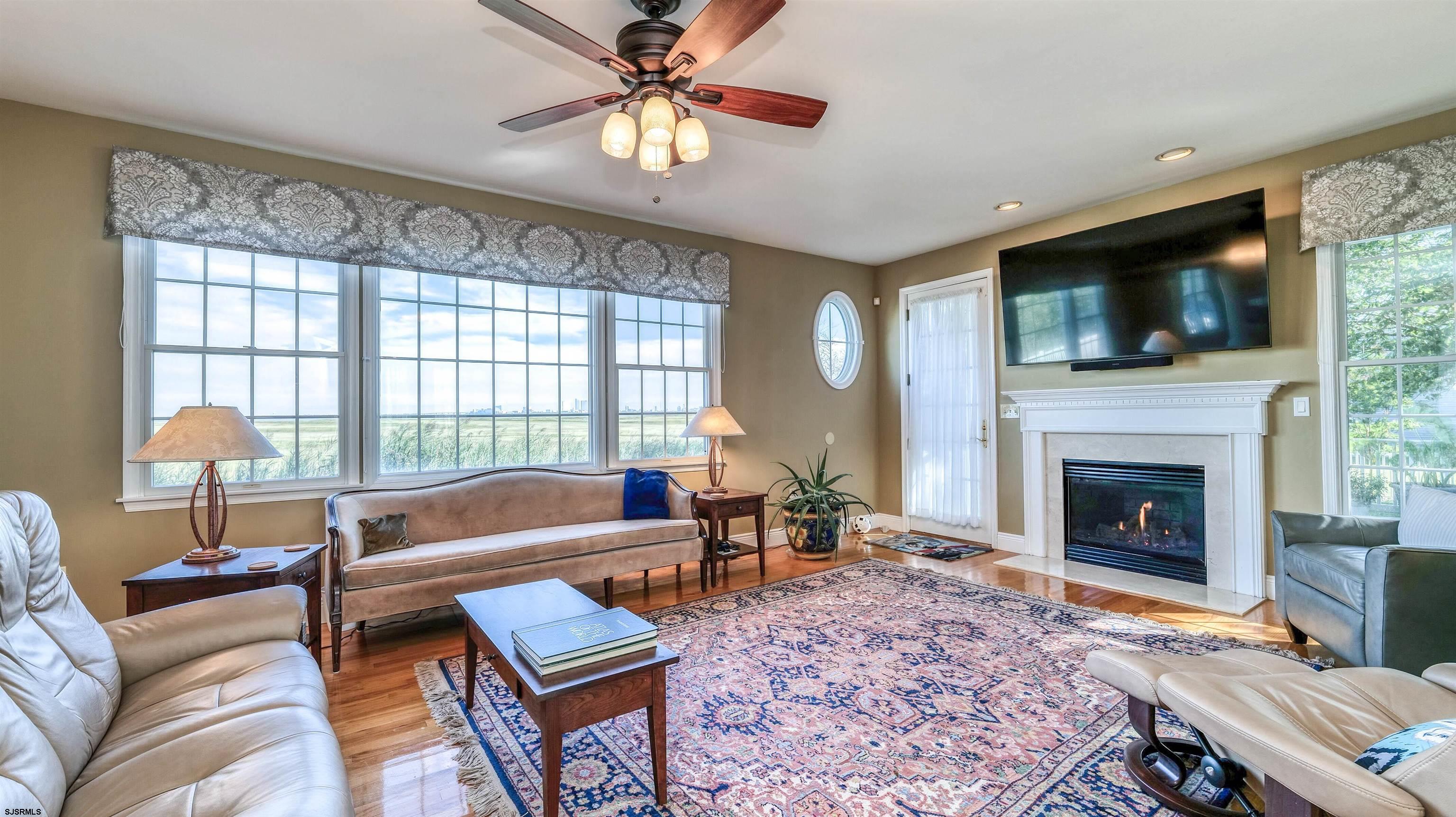 304 Burning Tree Blvd