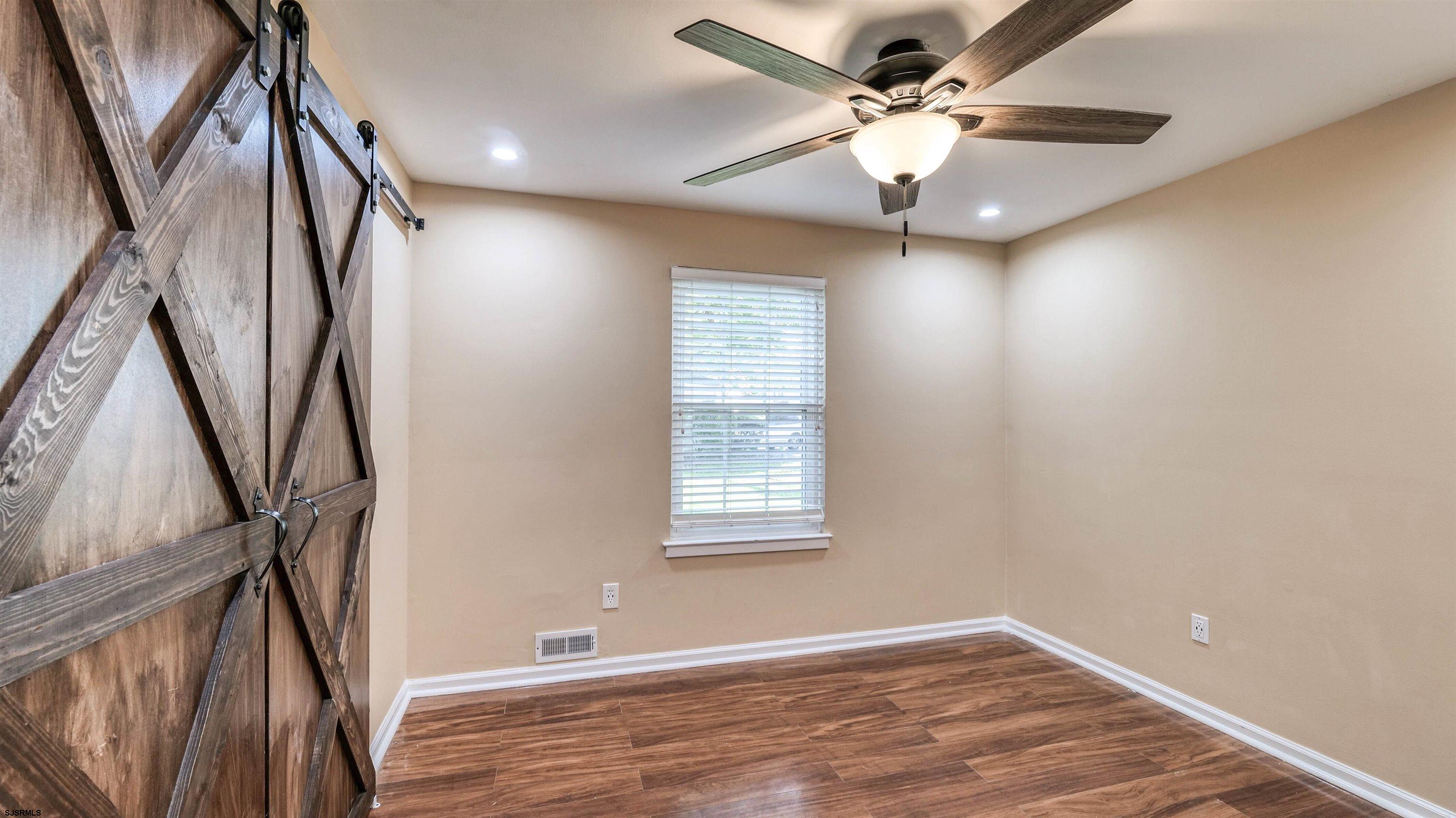 77 Waterview Dr Unit: 77