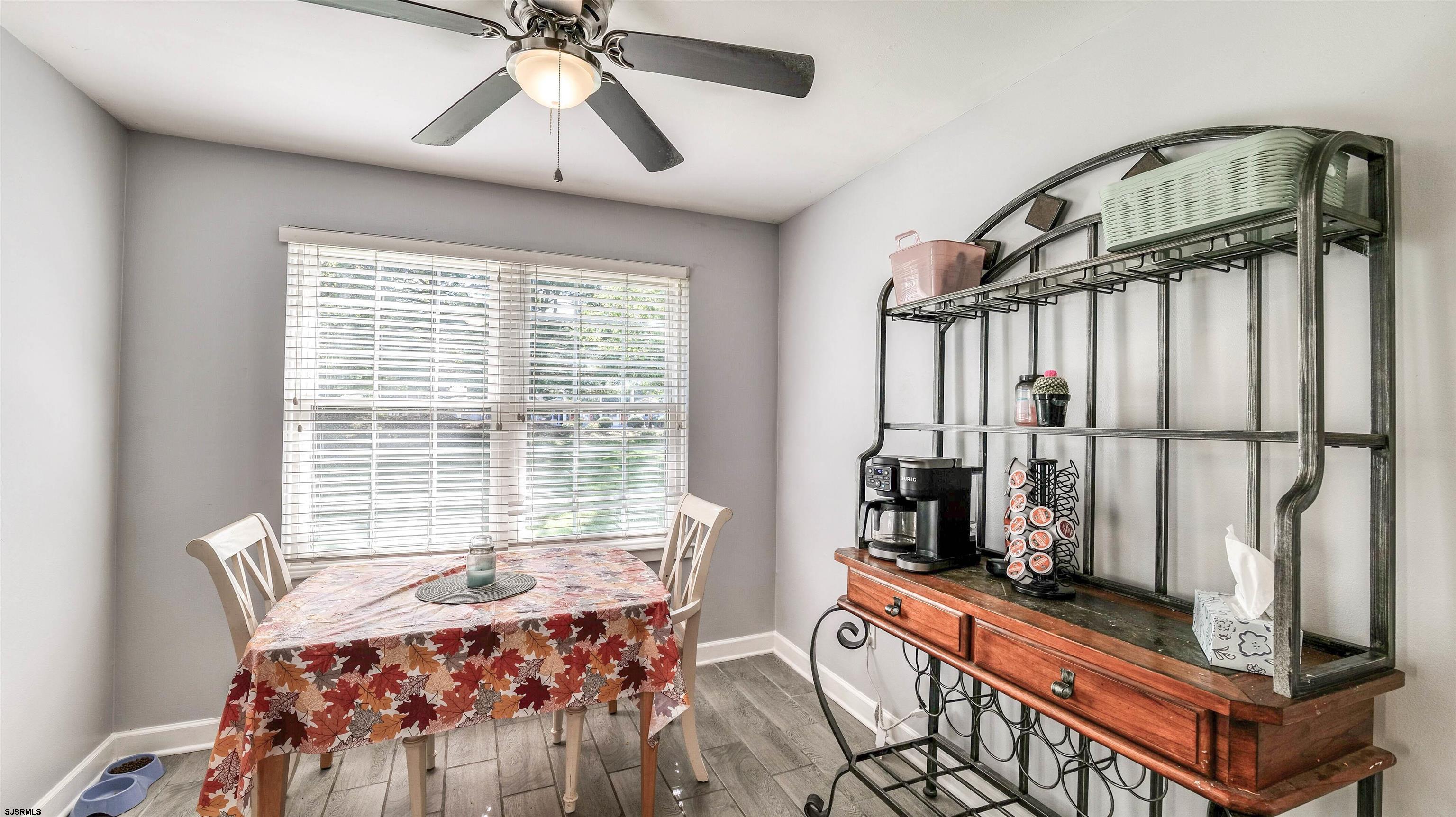 77 Waterview Dr Unit: 77