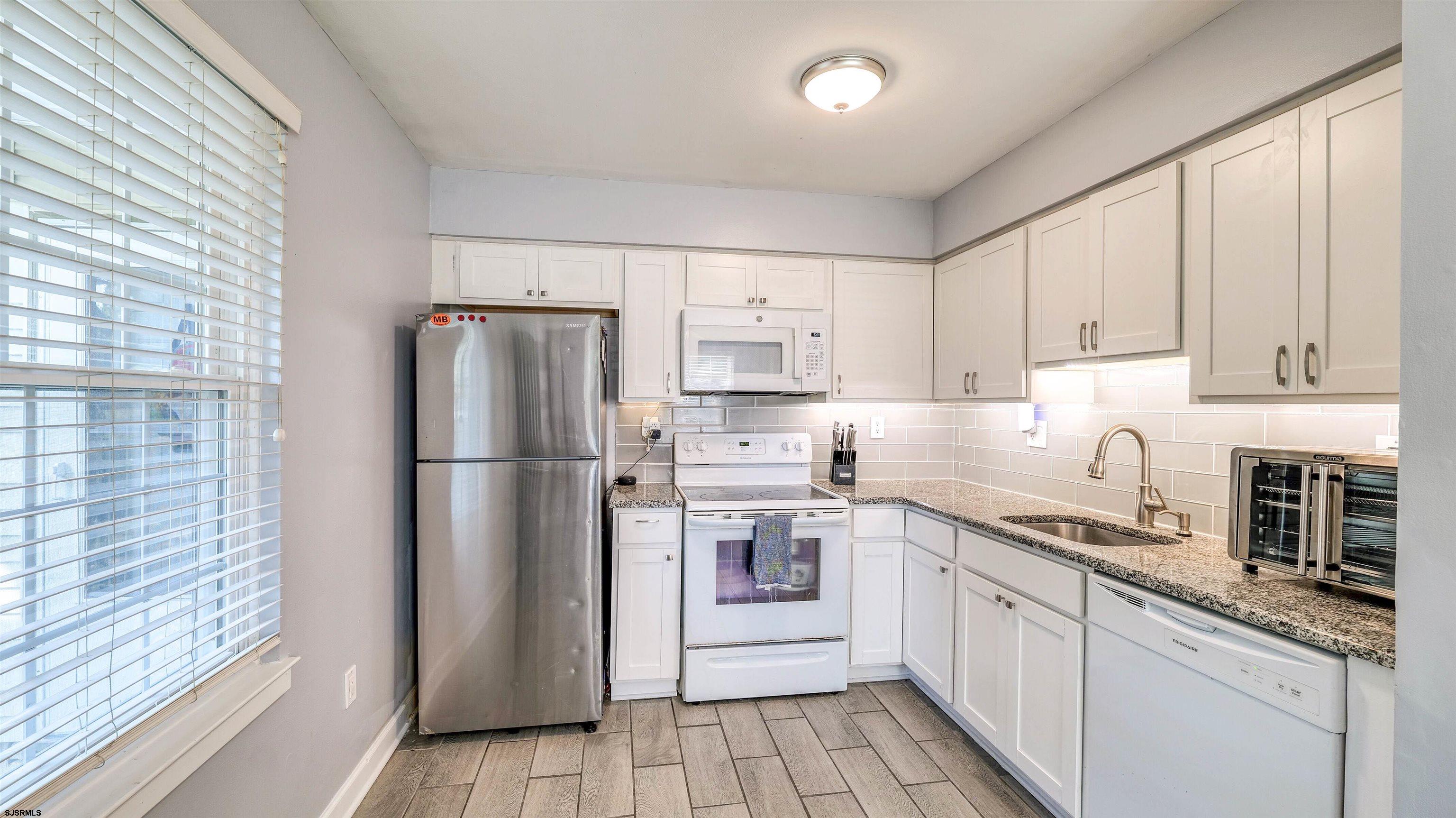 77 Waterview Dr Unit: 77