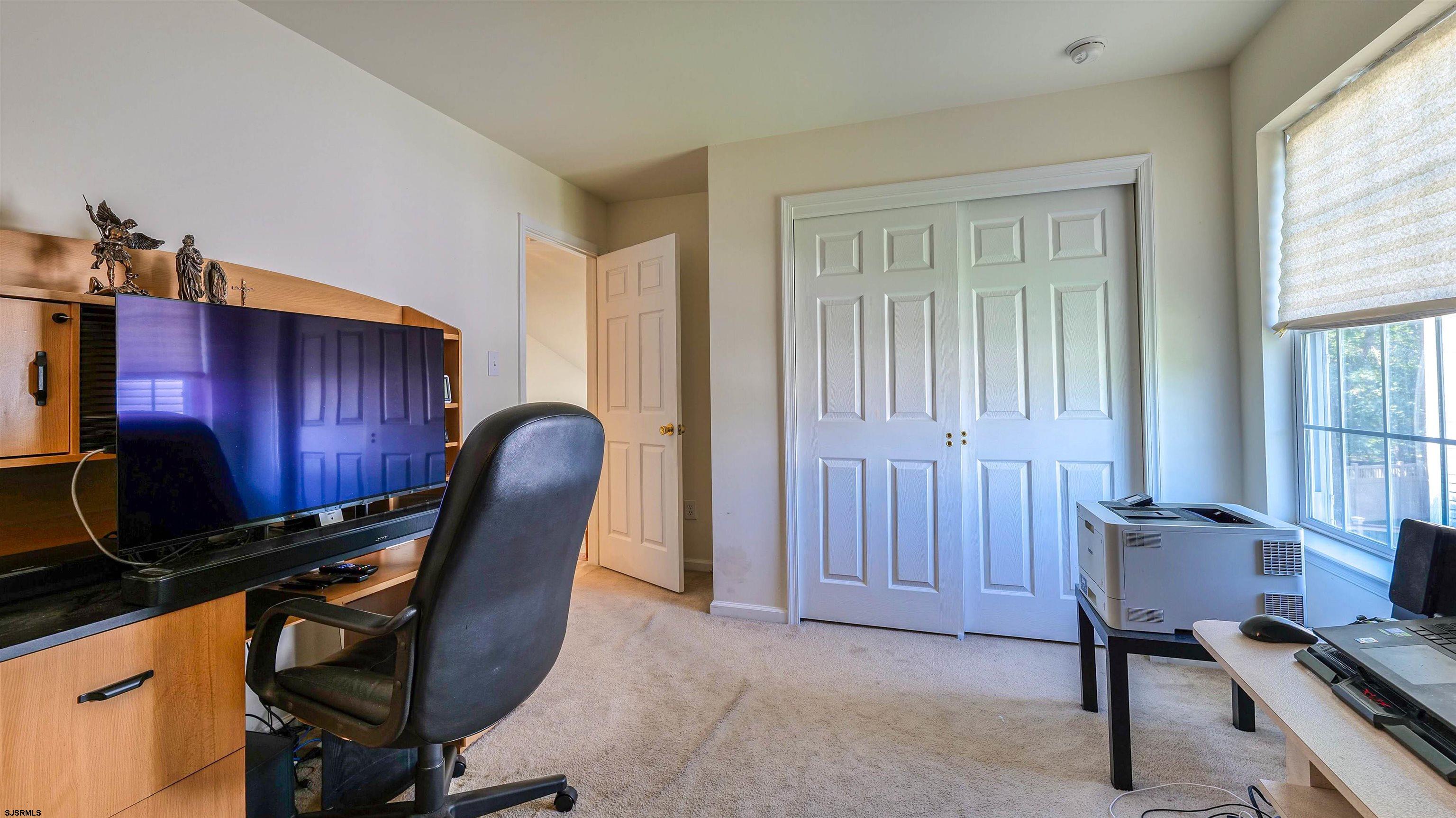 144 Knights Bridge Way