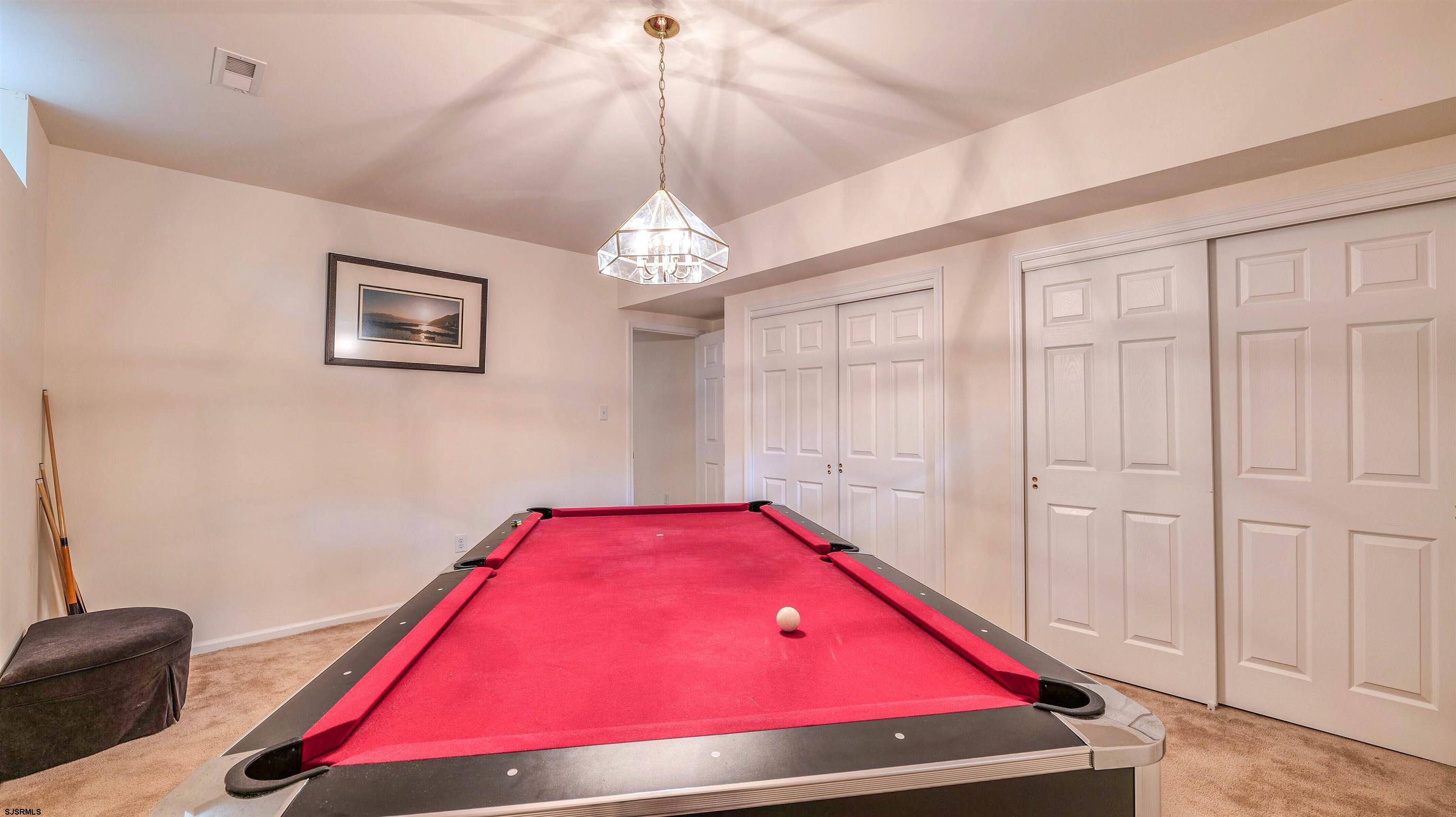 144 Knights Bridge Way