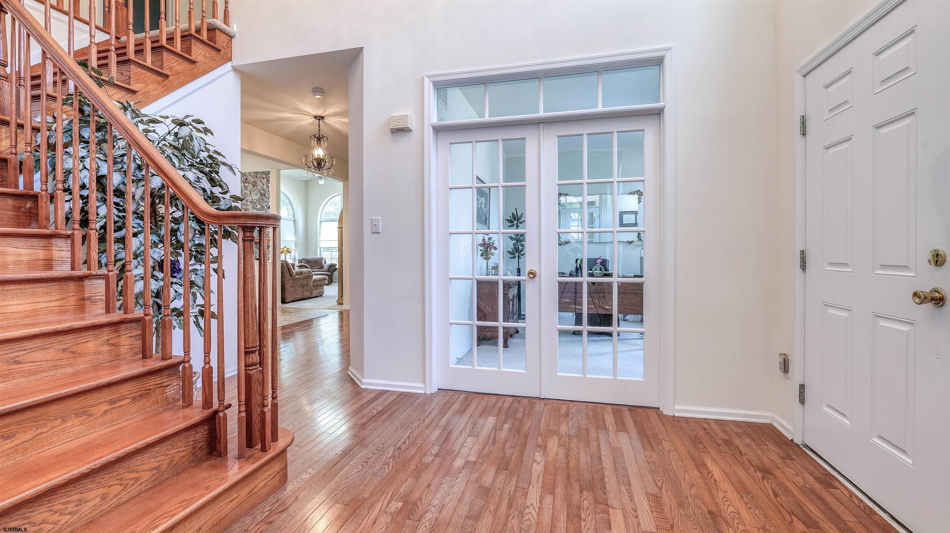 144 Knights Bridge Way