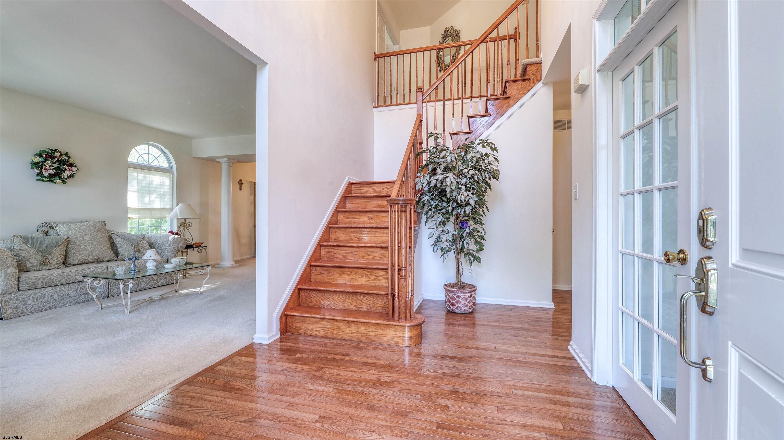 144 Knights Bridge Way