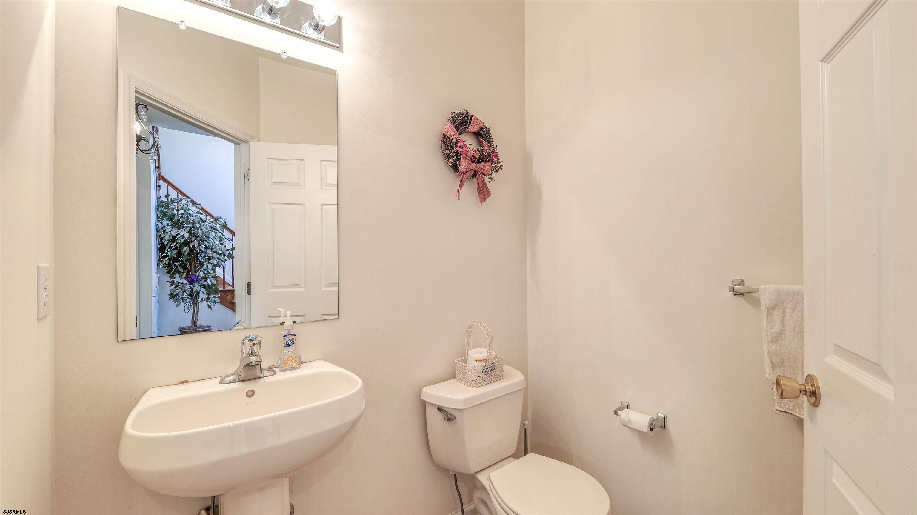 144 Knights Bridge Way