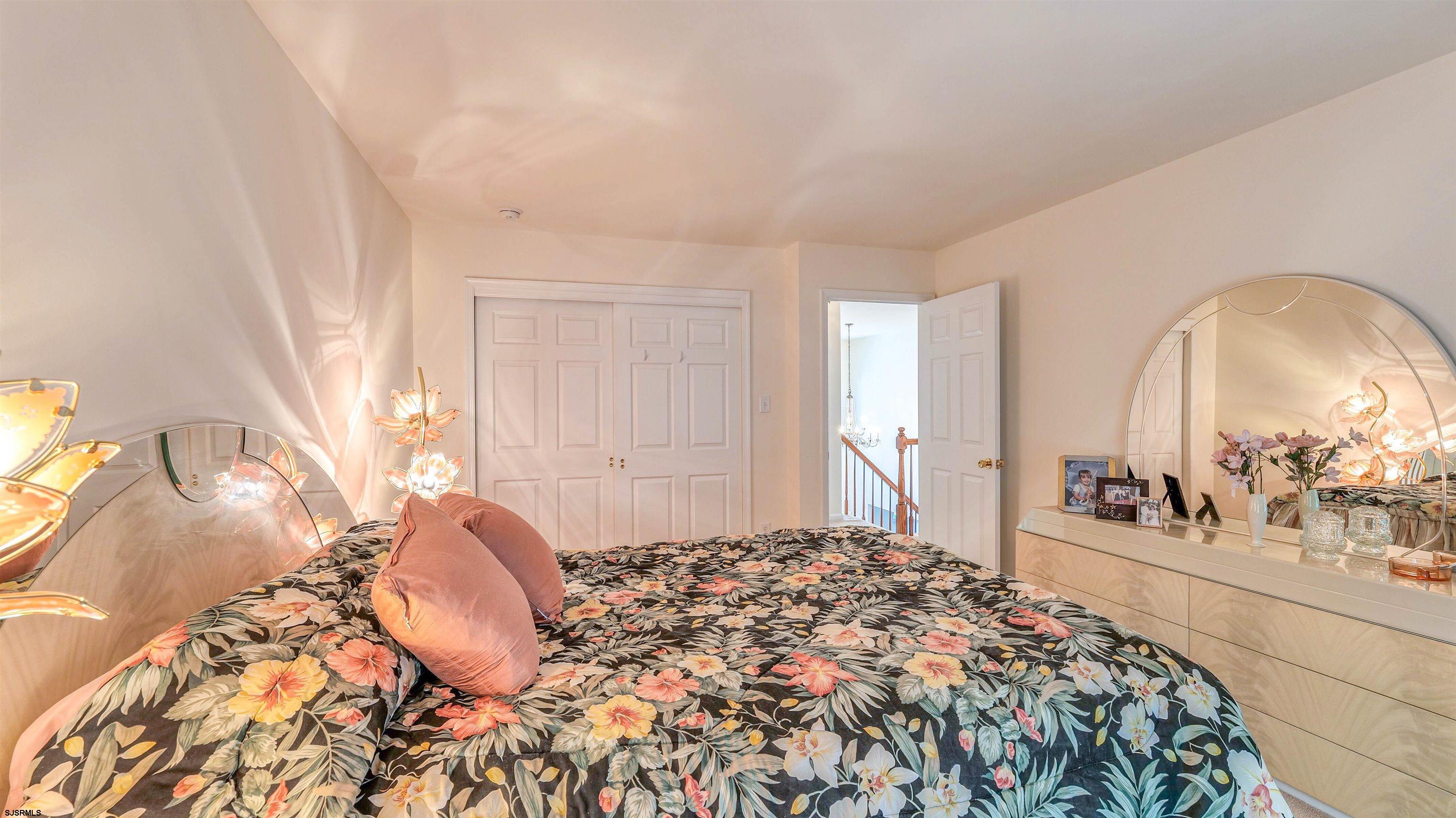 144 Knights Bridge Way