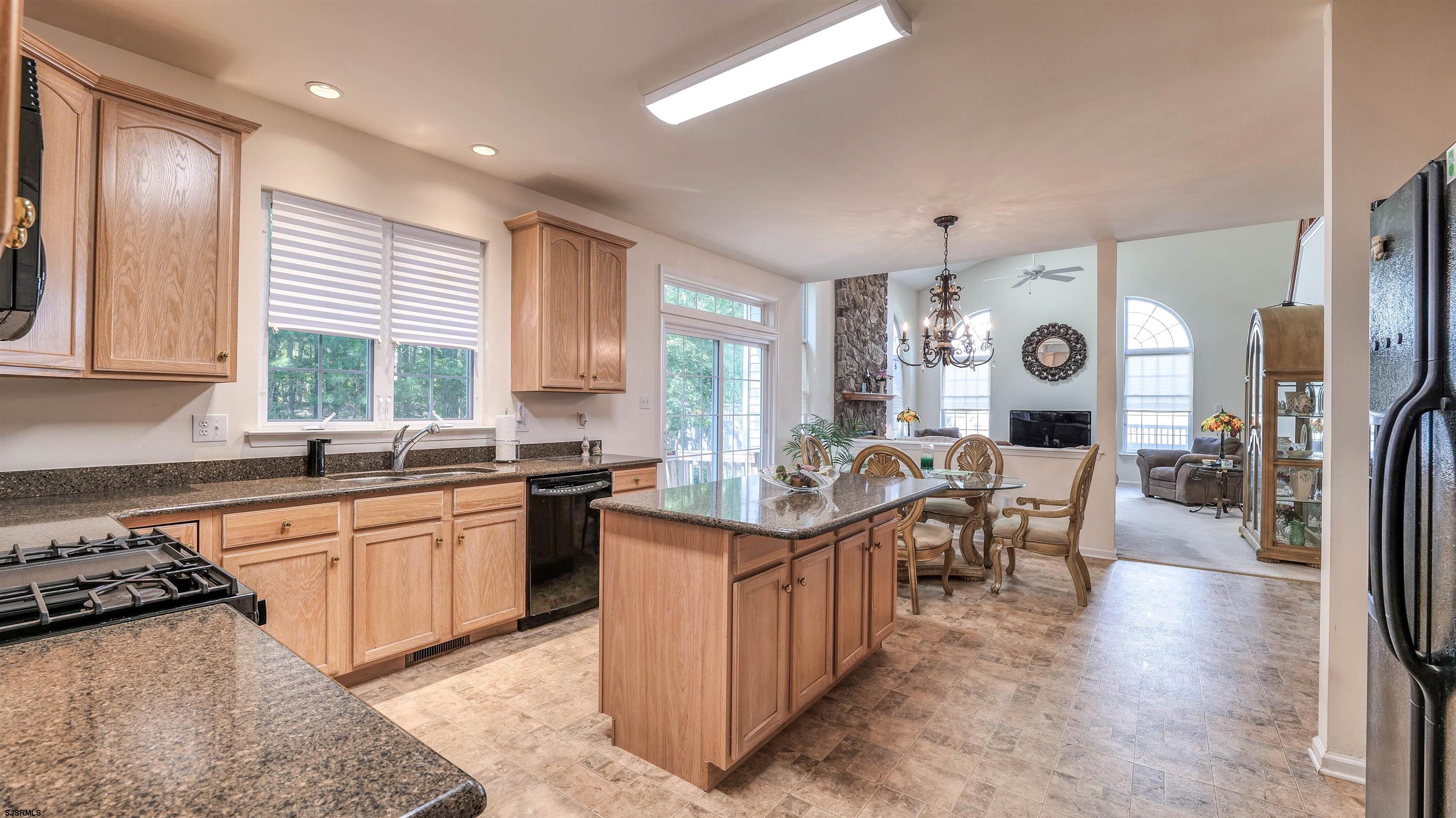 144 Knights Bridge Way