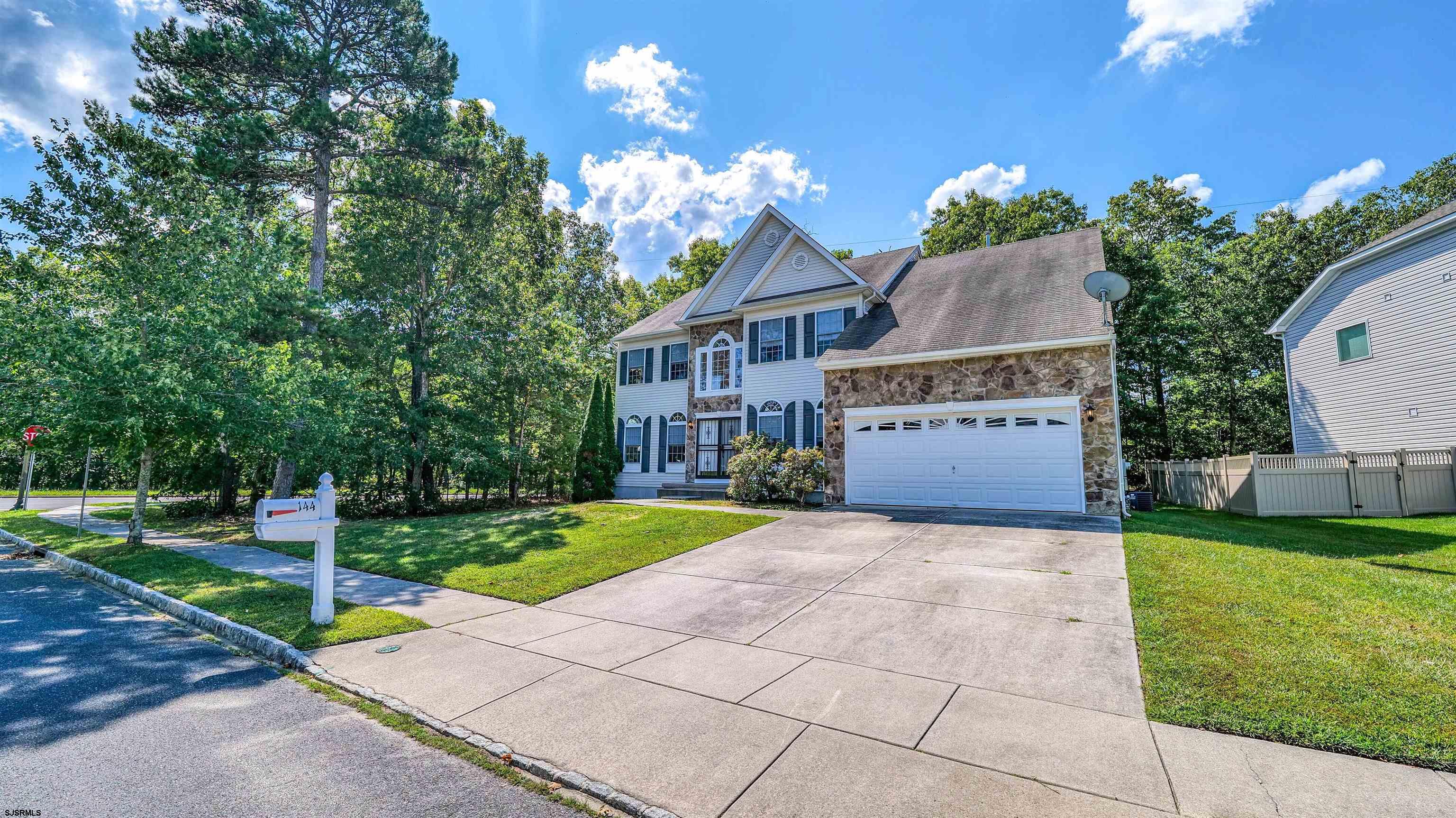 144 Knights Bridge Way