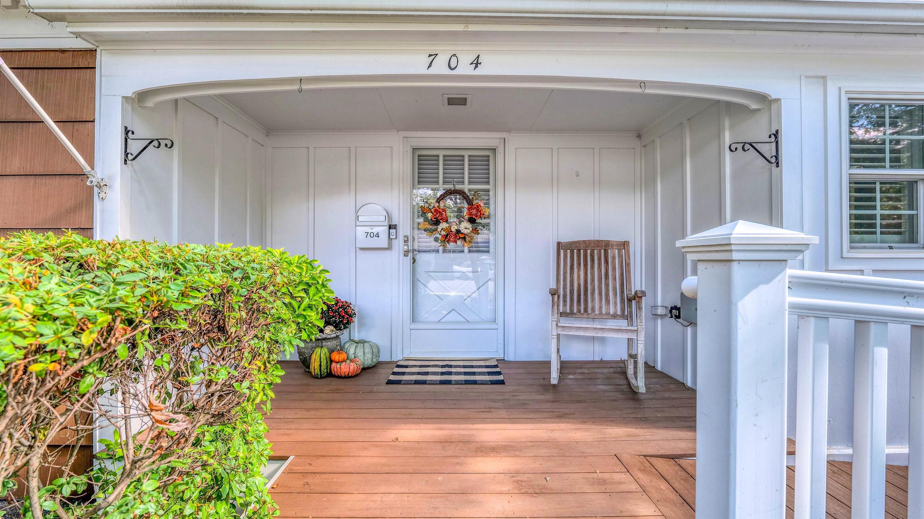 704 Chelsea Road